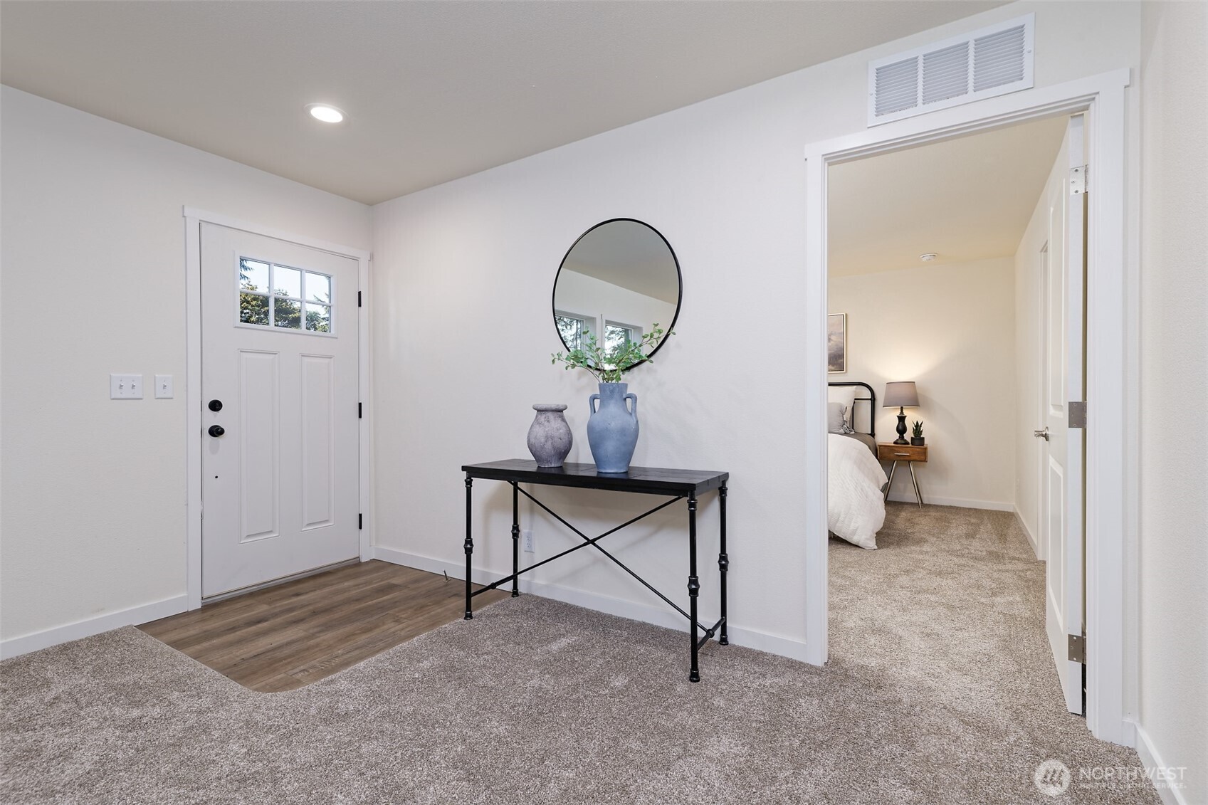 201 E Alderney Street Property Photo 3