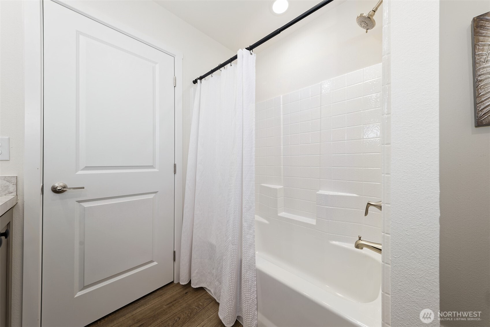 201 E Alderney Street Property Photo 19