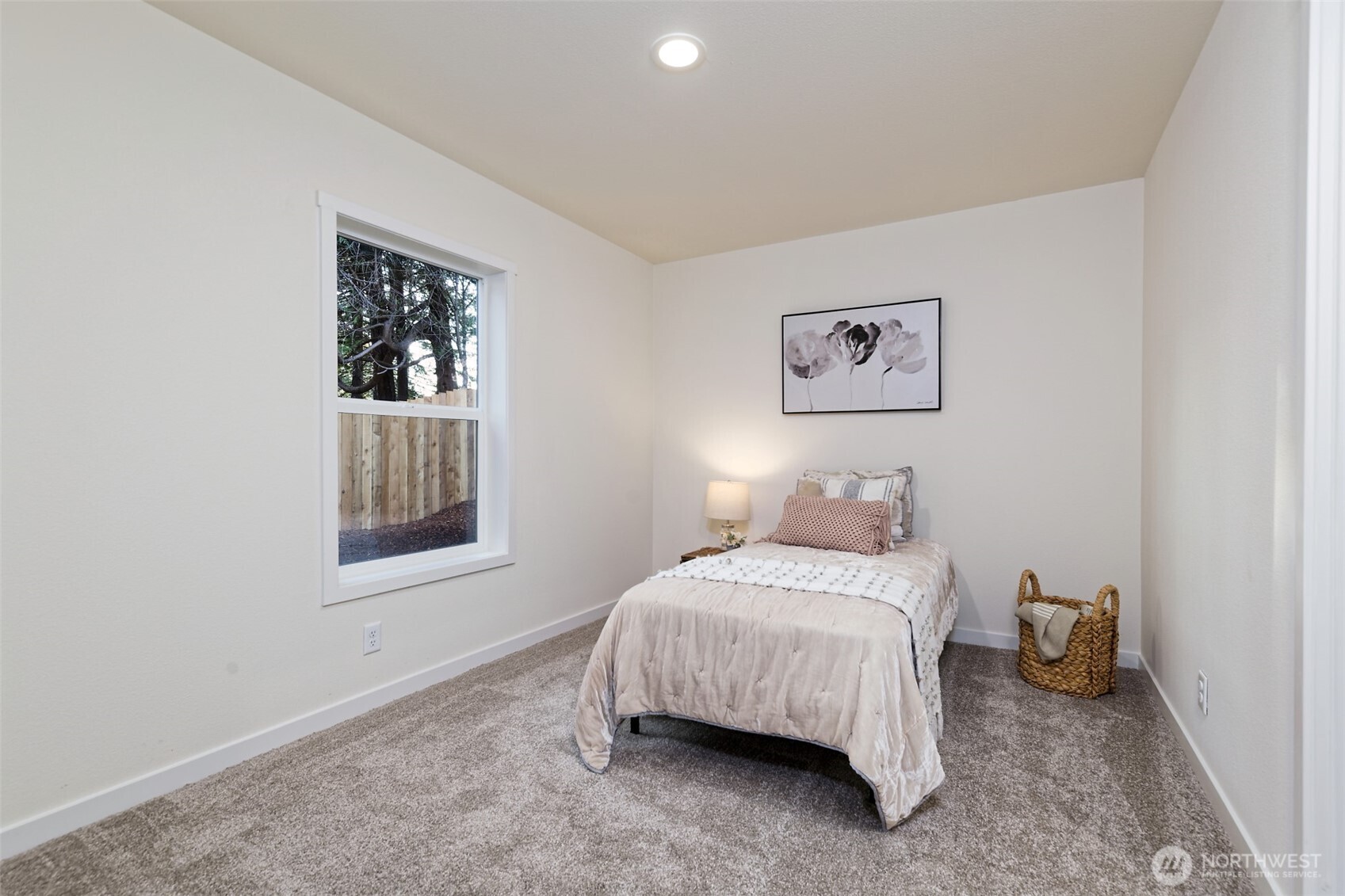 201 E Alderney Street Property Photo 20
