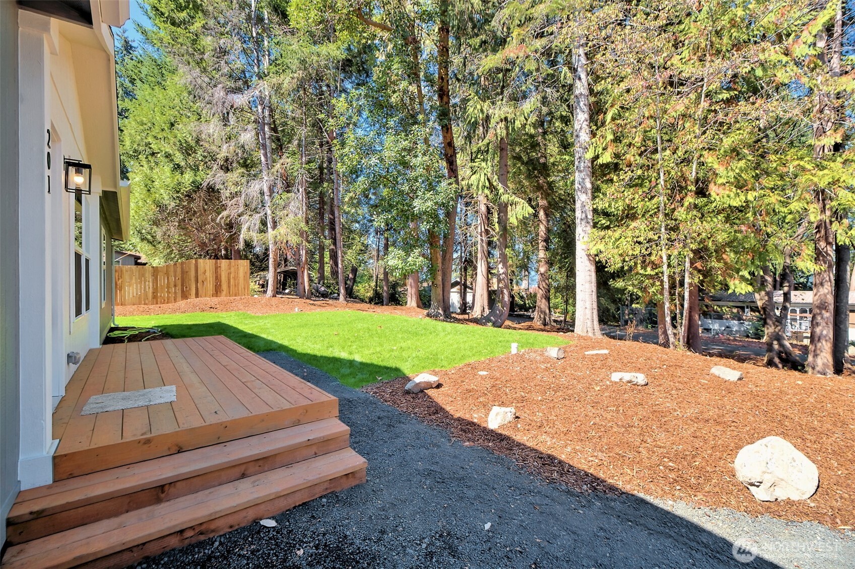 201 E Alderney Street Property Photo 23