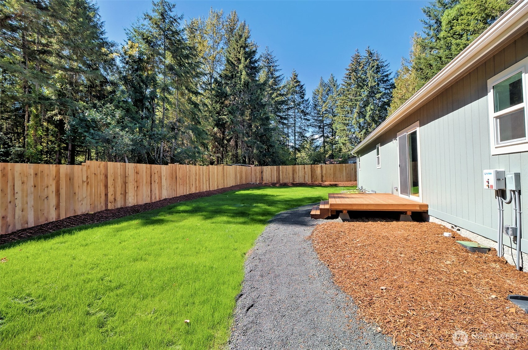 201 E Alderney Street Property Photo 26