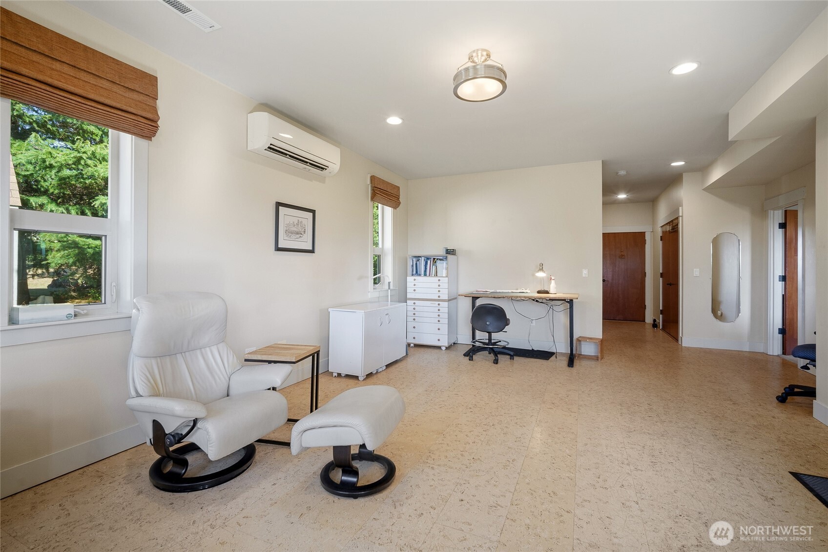 5675 Meadow View Court Property Photo 24