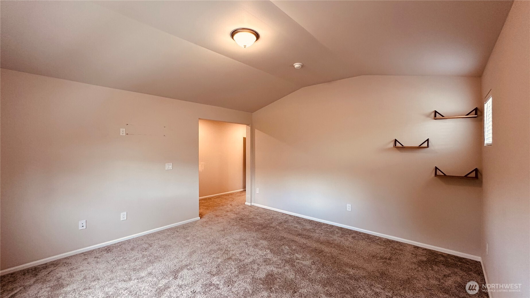 28400 83rd Drive Property Photo 14