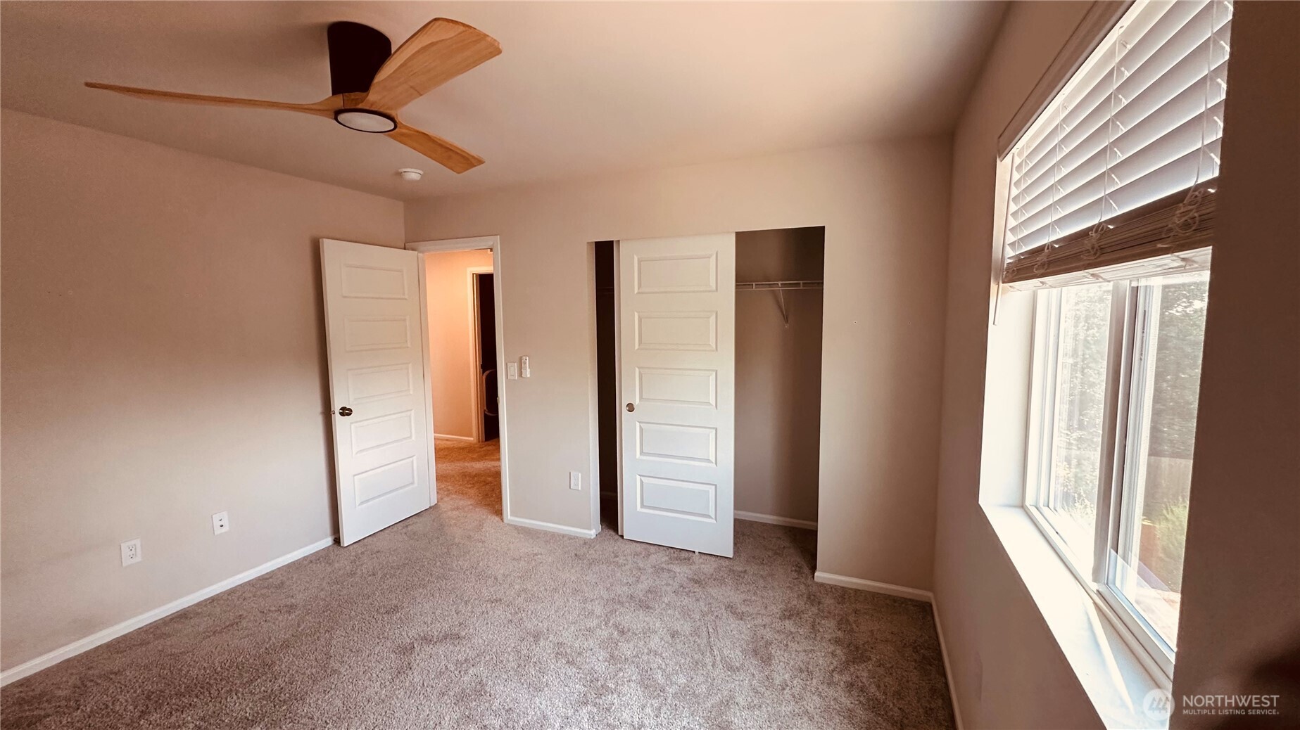 28400 83rd Drive Property Photo 15