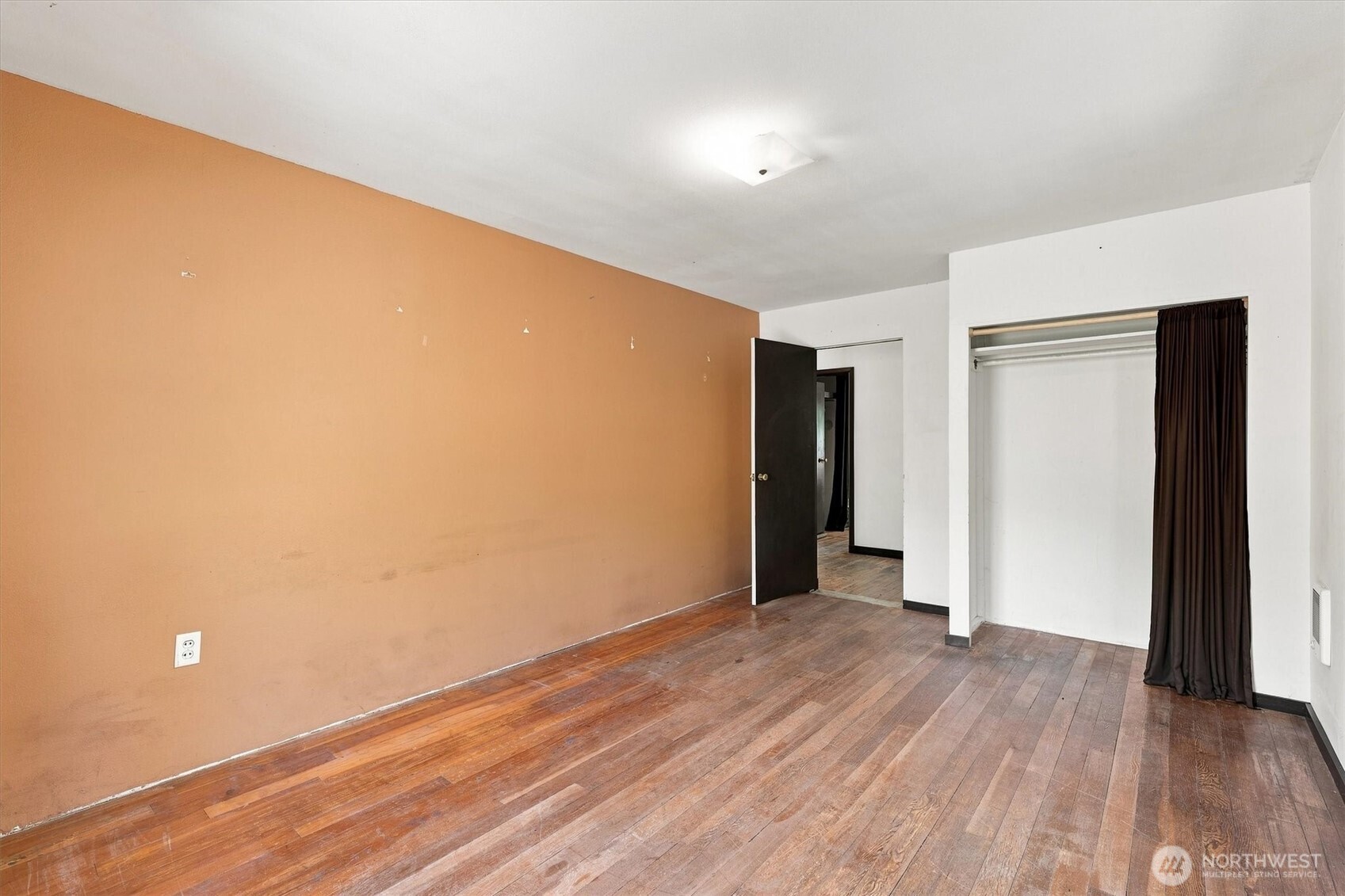 205 N Maple Hill Road Property Photo 14