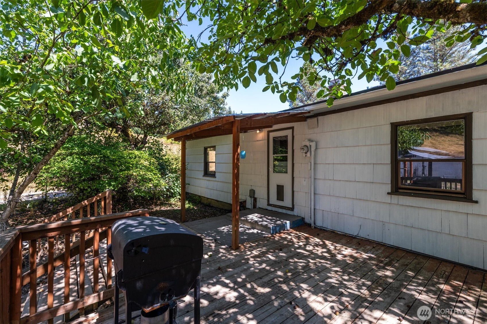 205 N Maple Hill Road Property Photo 27