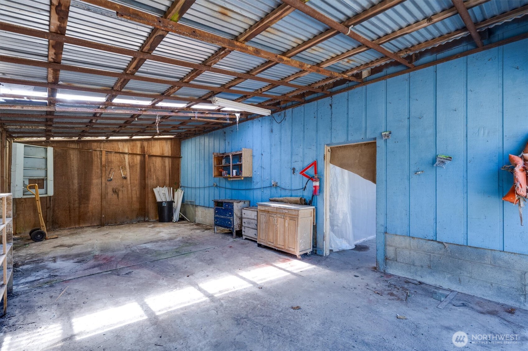 205 N Maple Hill Road Property Photo 30