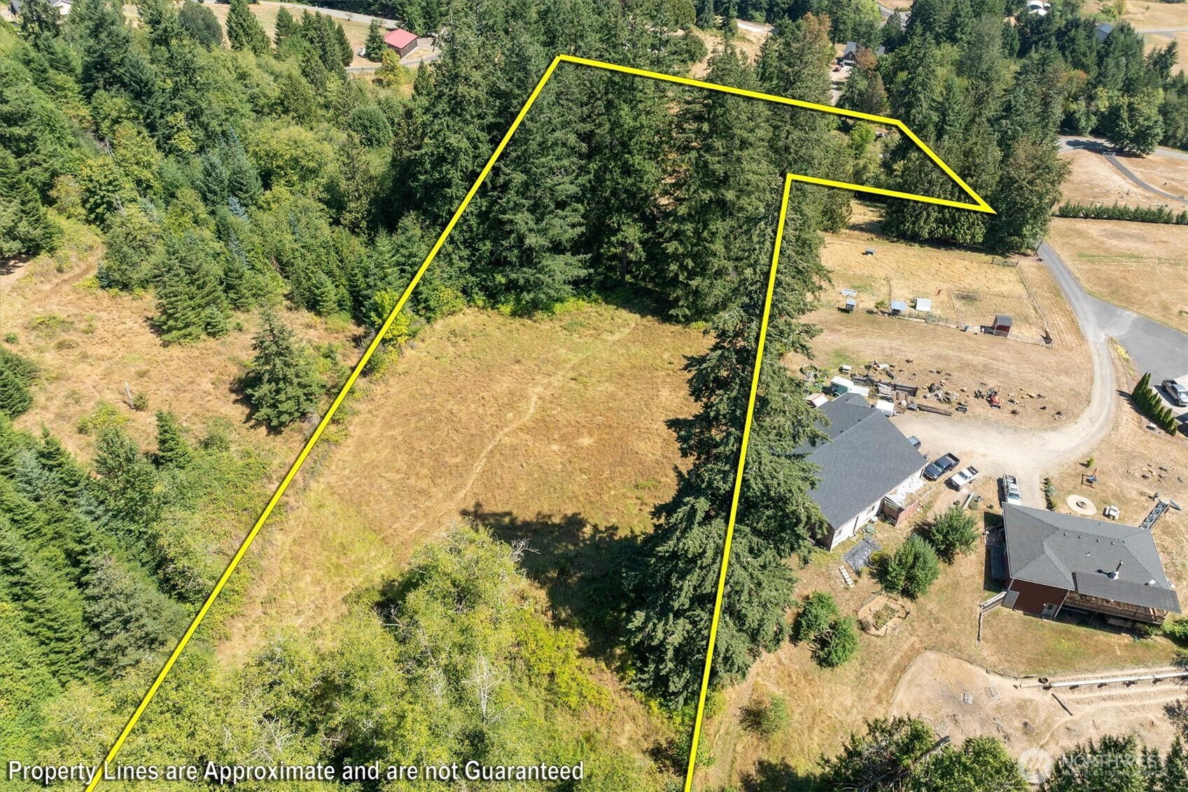 205 N Maple Hill Road Property Photo 38