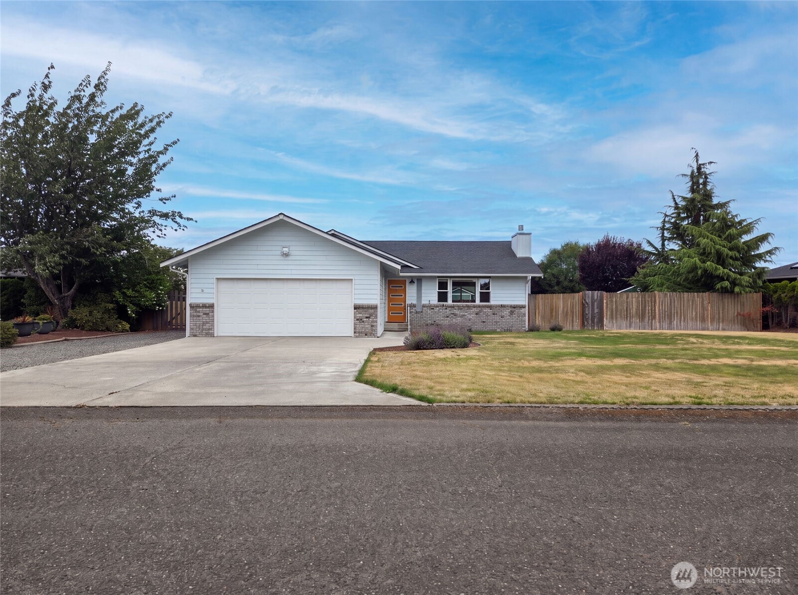 131 Duke Drive Property Photo 1