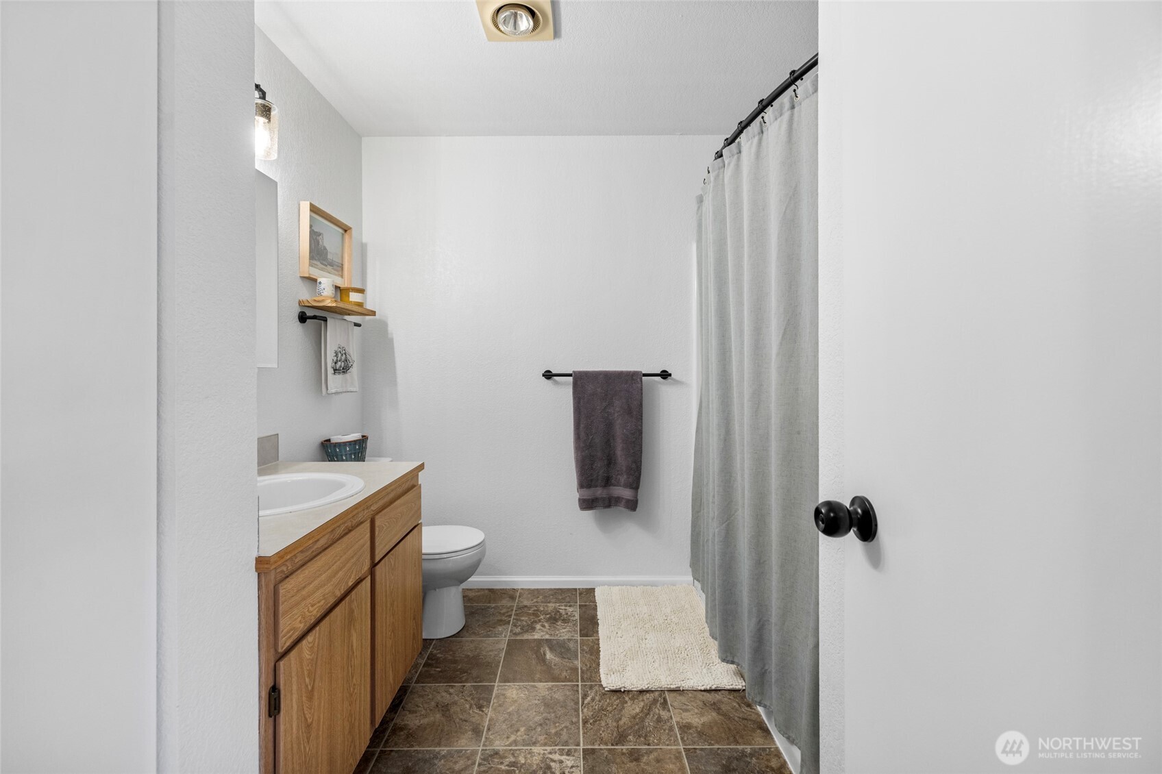 903 27th Street 2 Property Photo 16