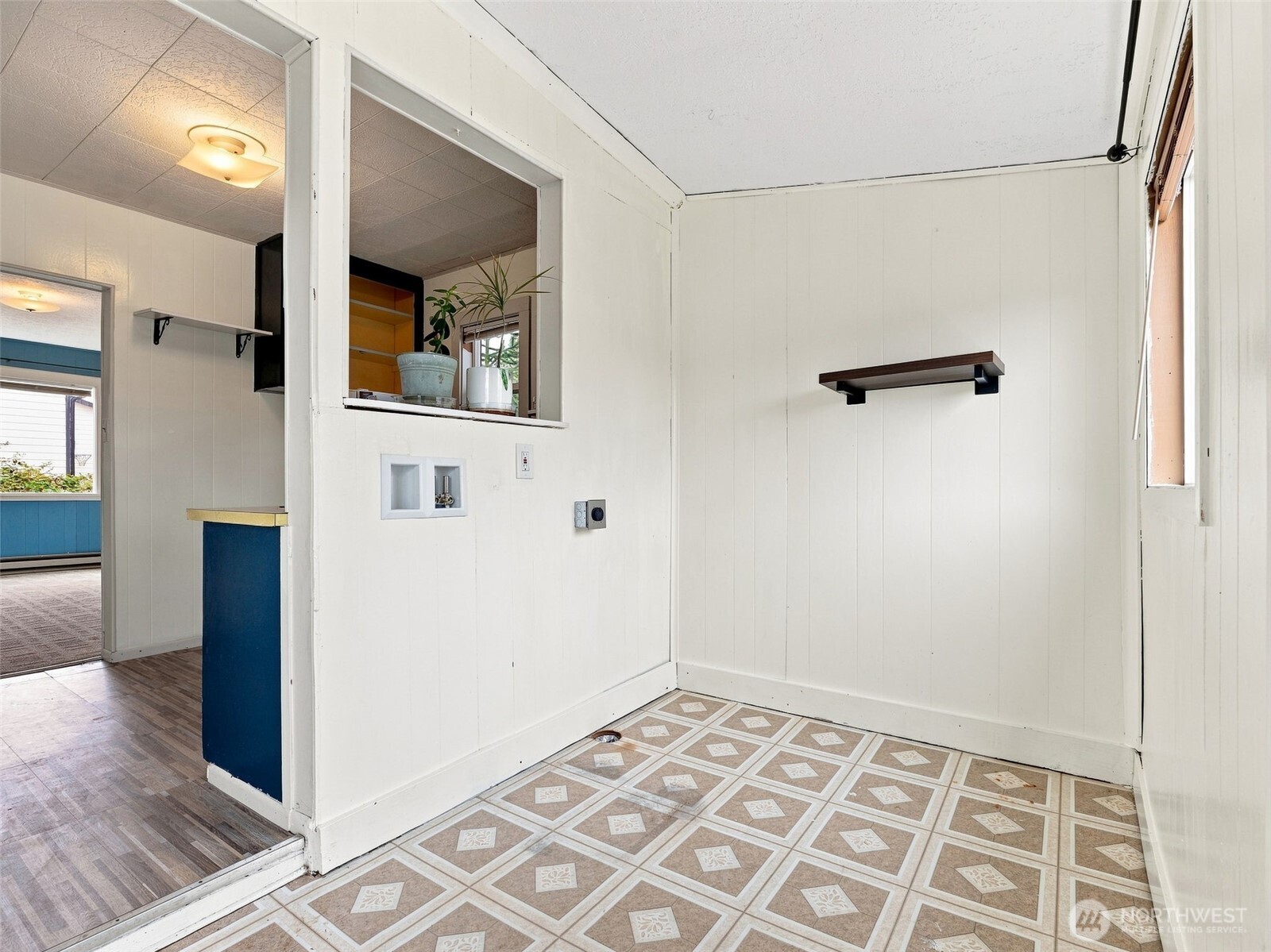 1514 N Oregon Avenue Property Photo 7
