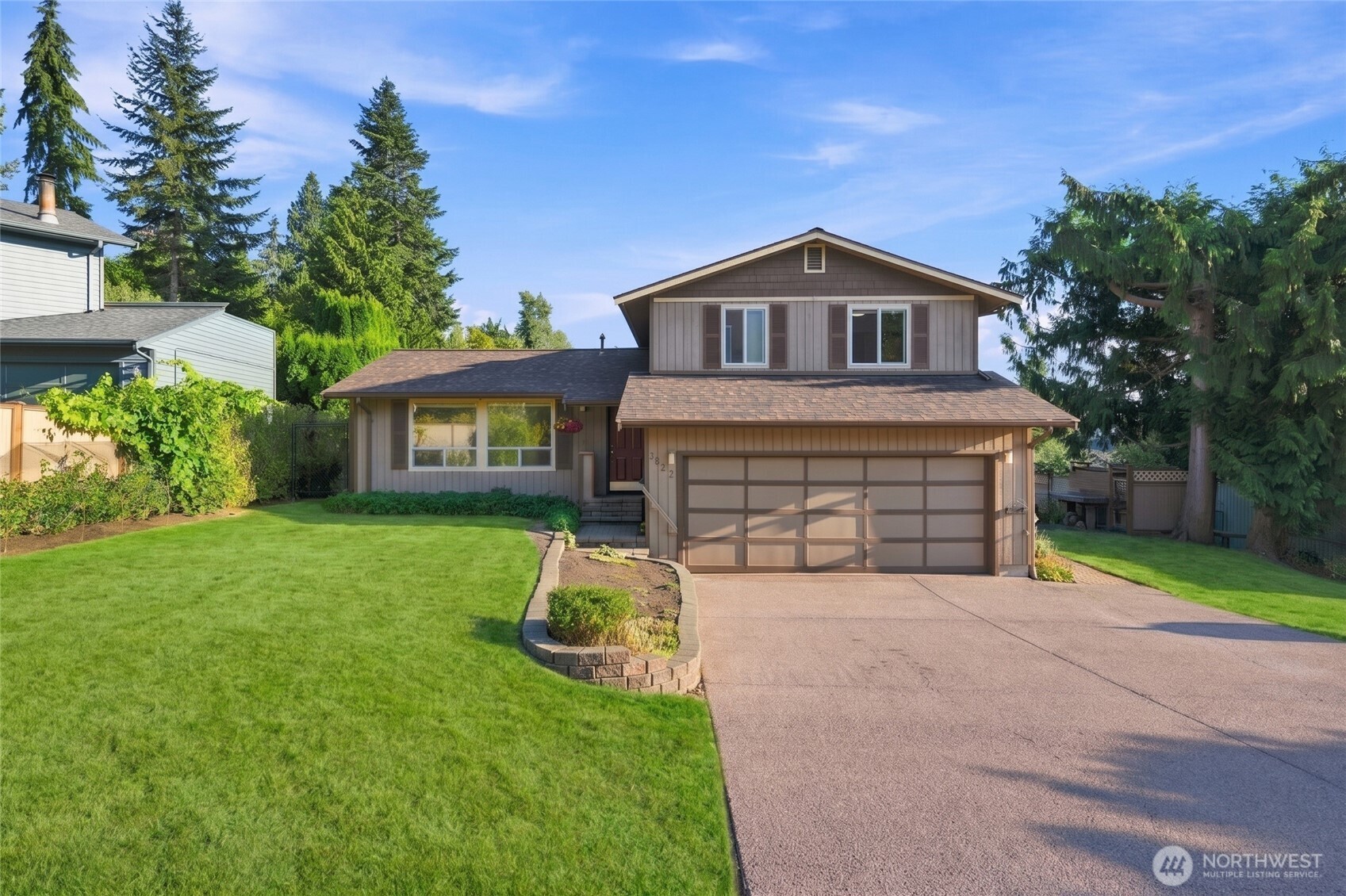 3822 Gala Loop Property Photo 1