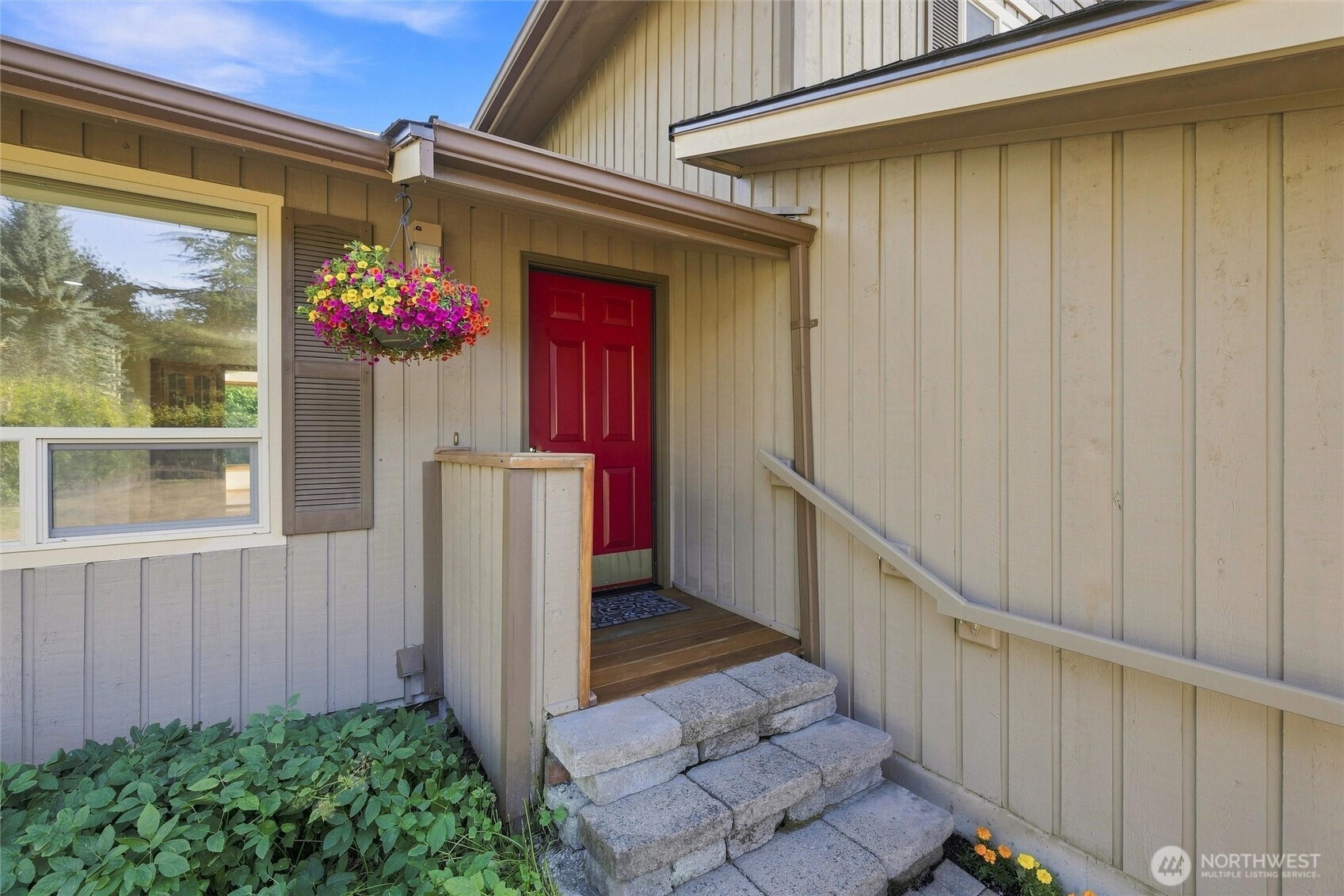3822 Gala Loop Property Photo 4
