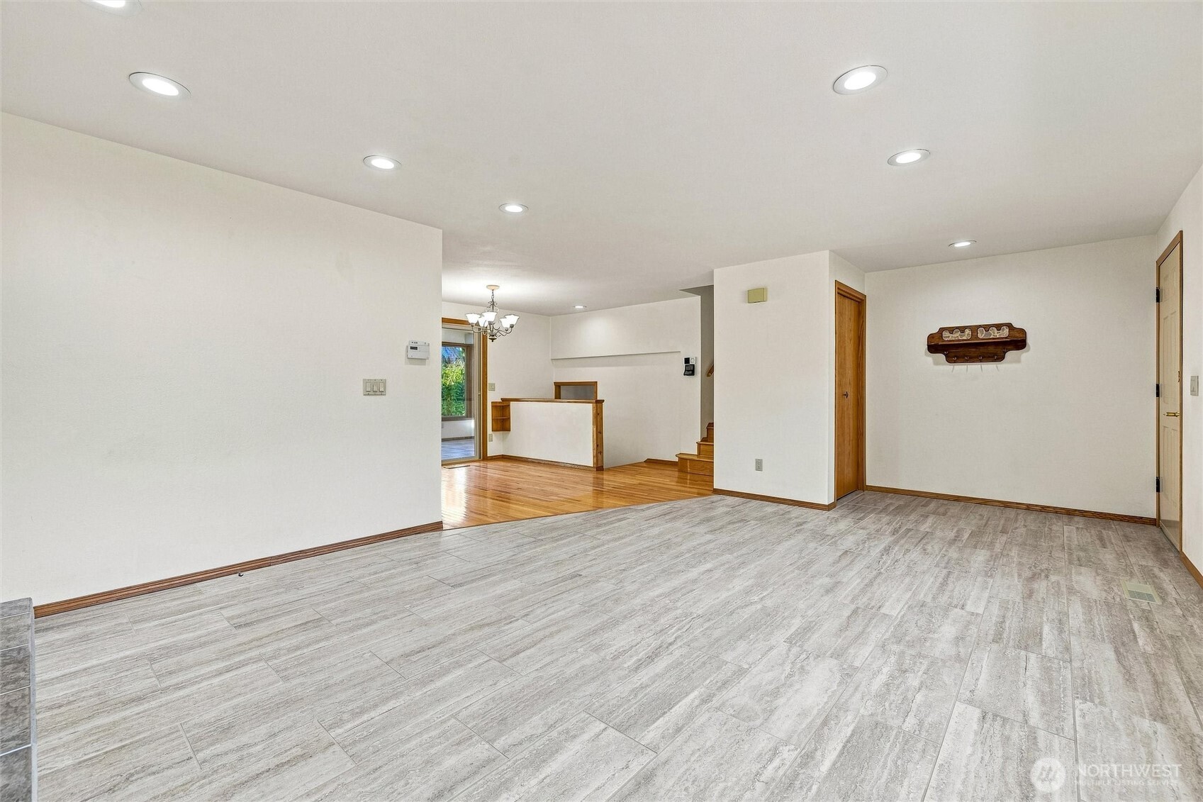 3822 Gala Loop Property Photo 6