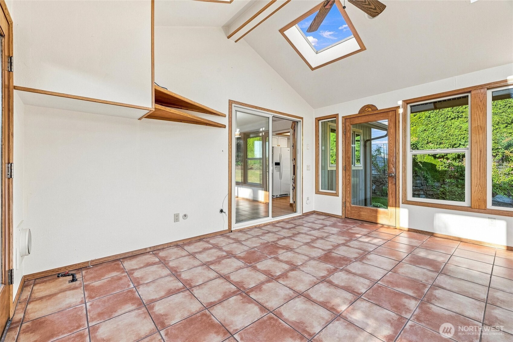 3822 Gala Loop Property Photo 12