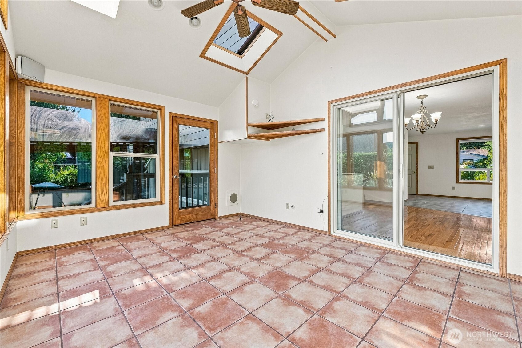 3822 Gala Loop Property Photo 13