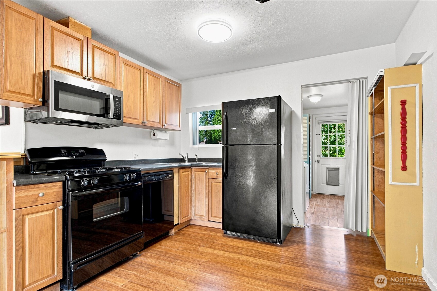 14408 42nd Avenue Property Photo 6