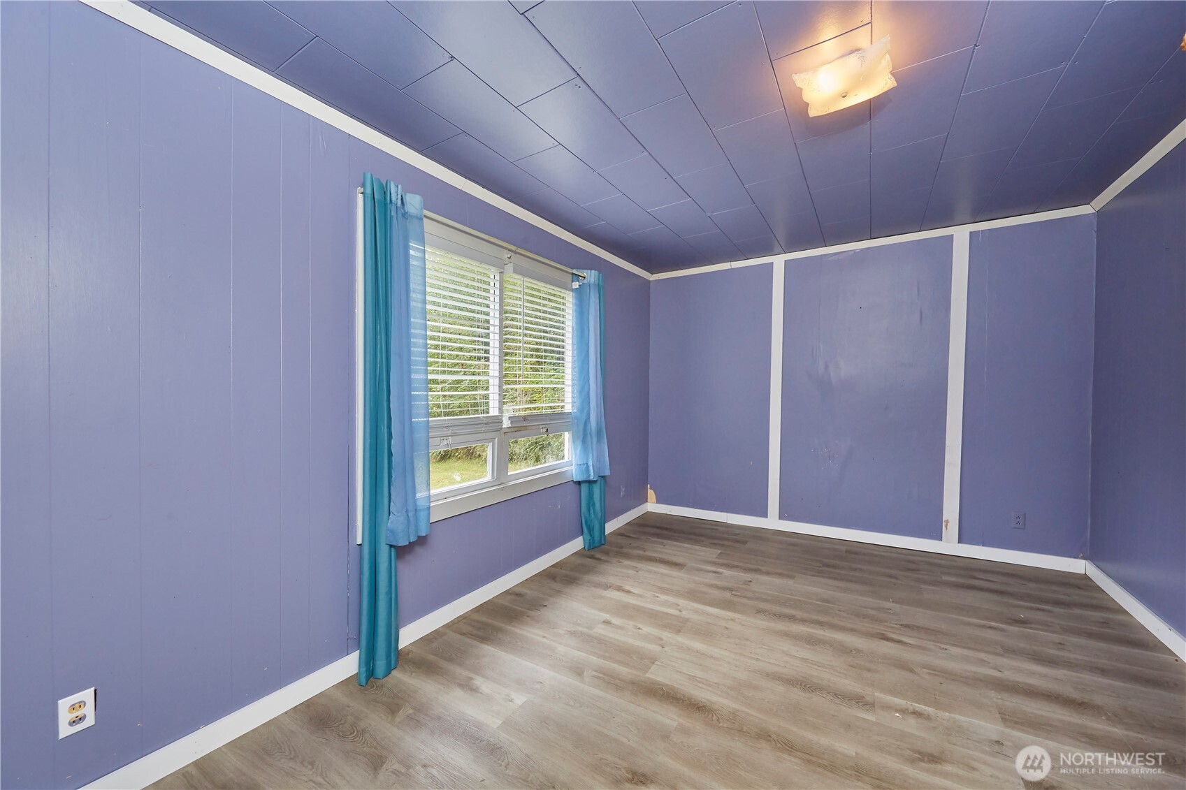 206 Pioneer Boulevard Property Photo 9