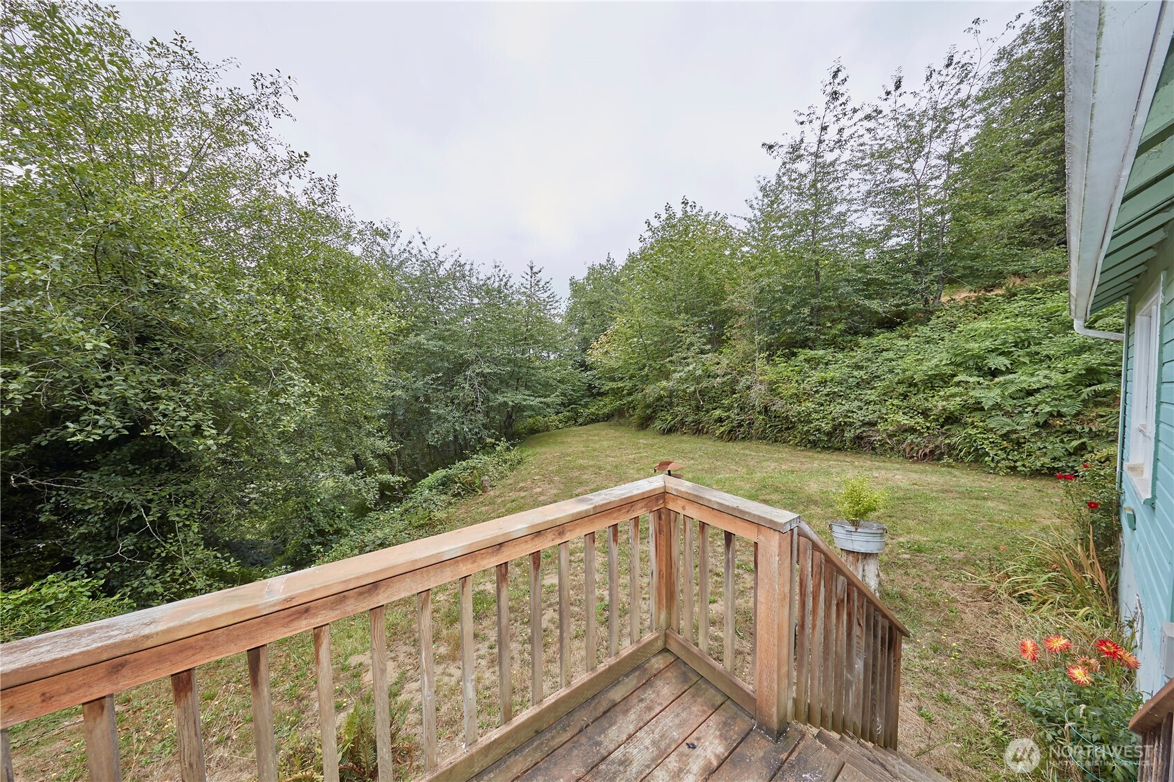 206 Pioneer Boulevard Property Photo 15