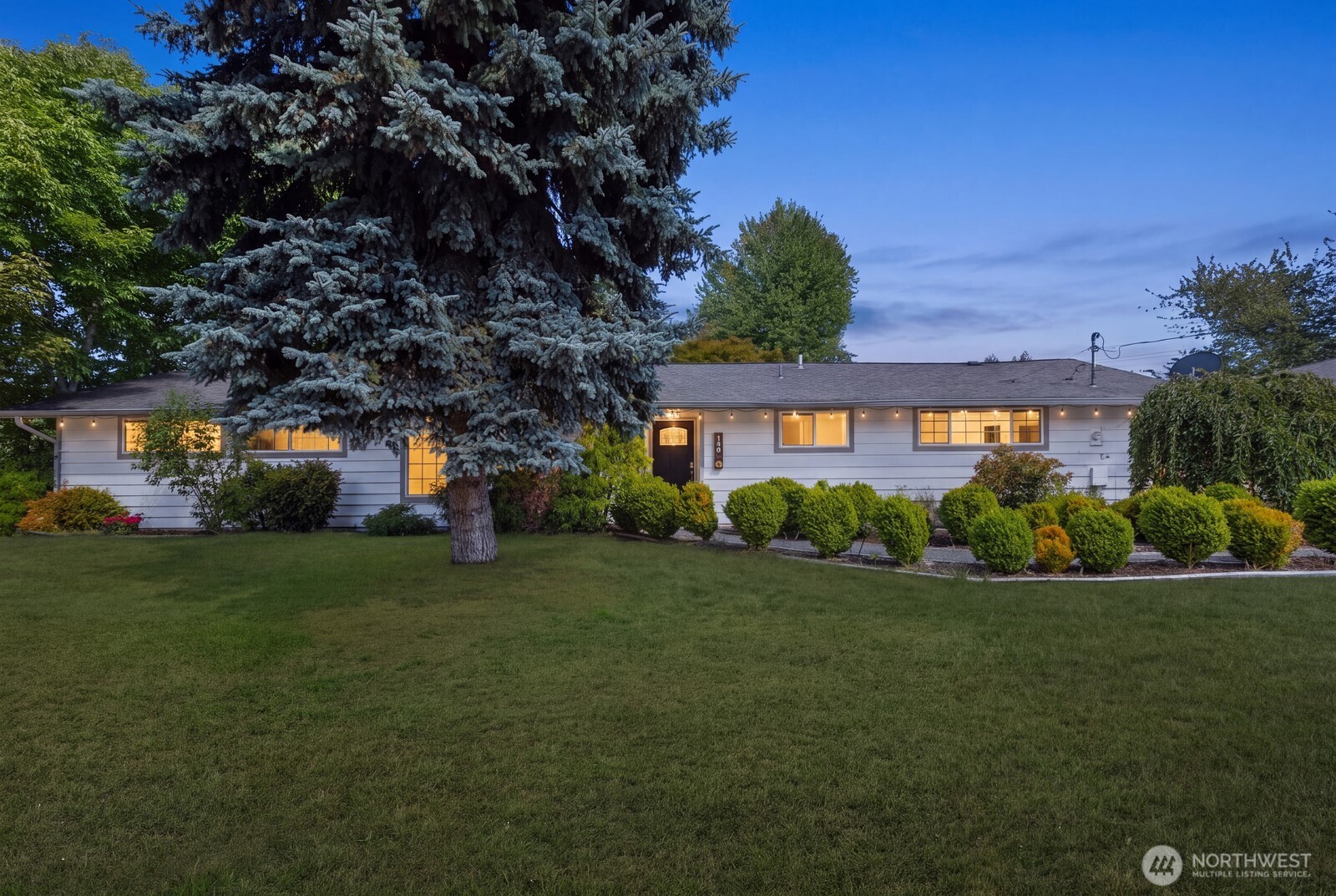 606 Crest Avenue Property Photo 1
