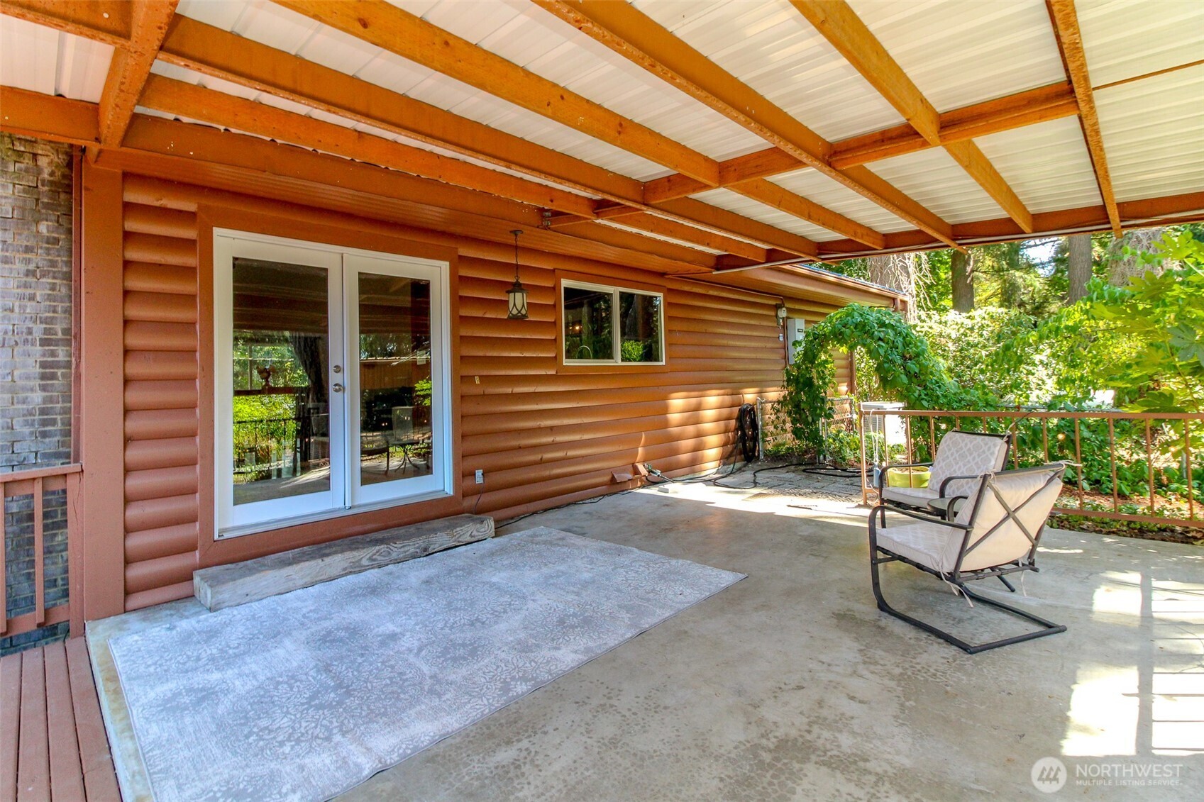 30455 Kent Black Diamond Road Property Photo 3
