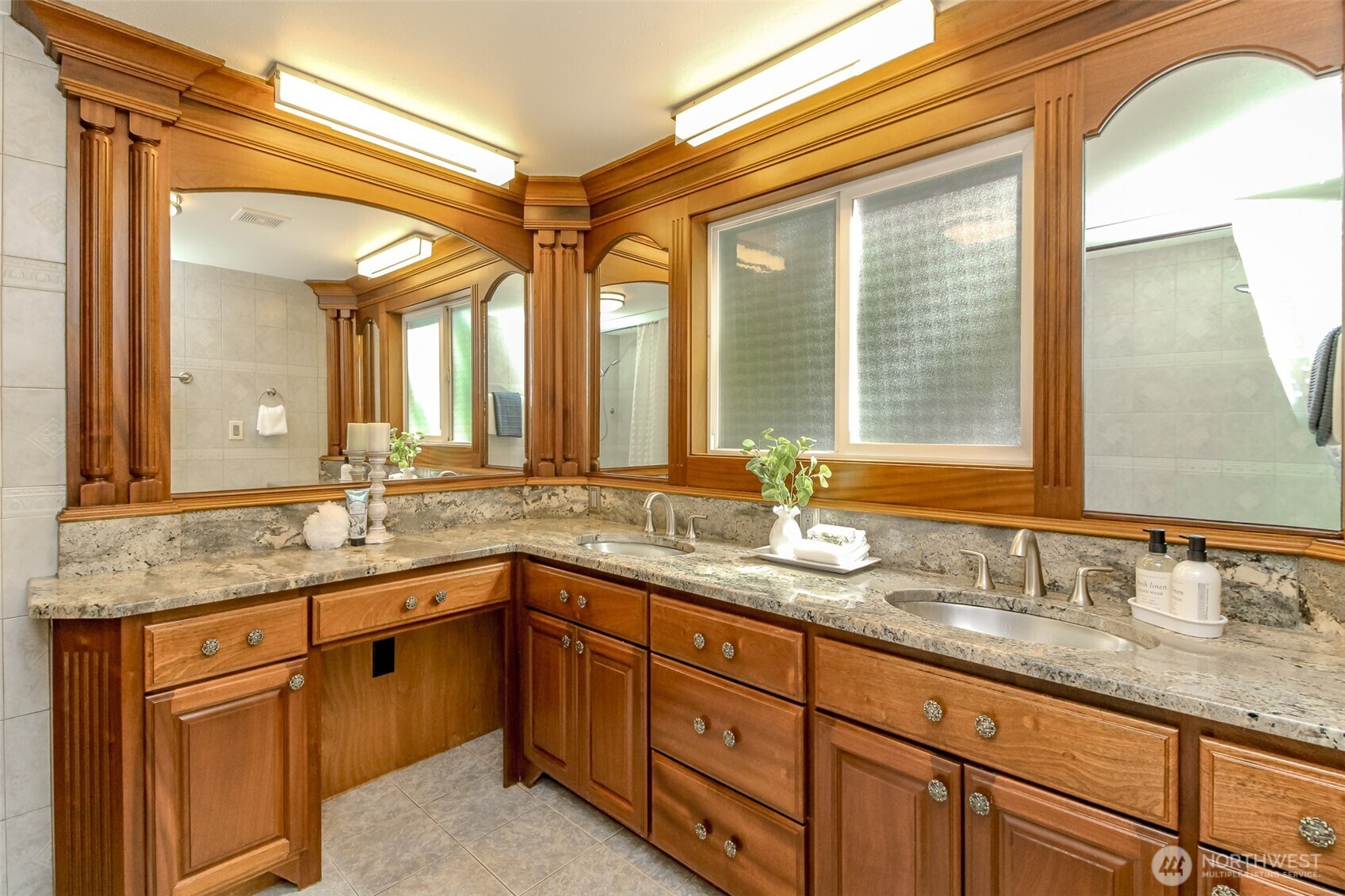 30455 Kent Black Diamond Road Property Photo 14