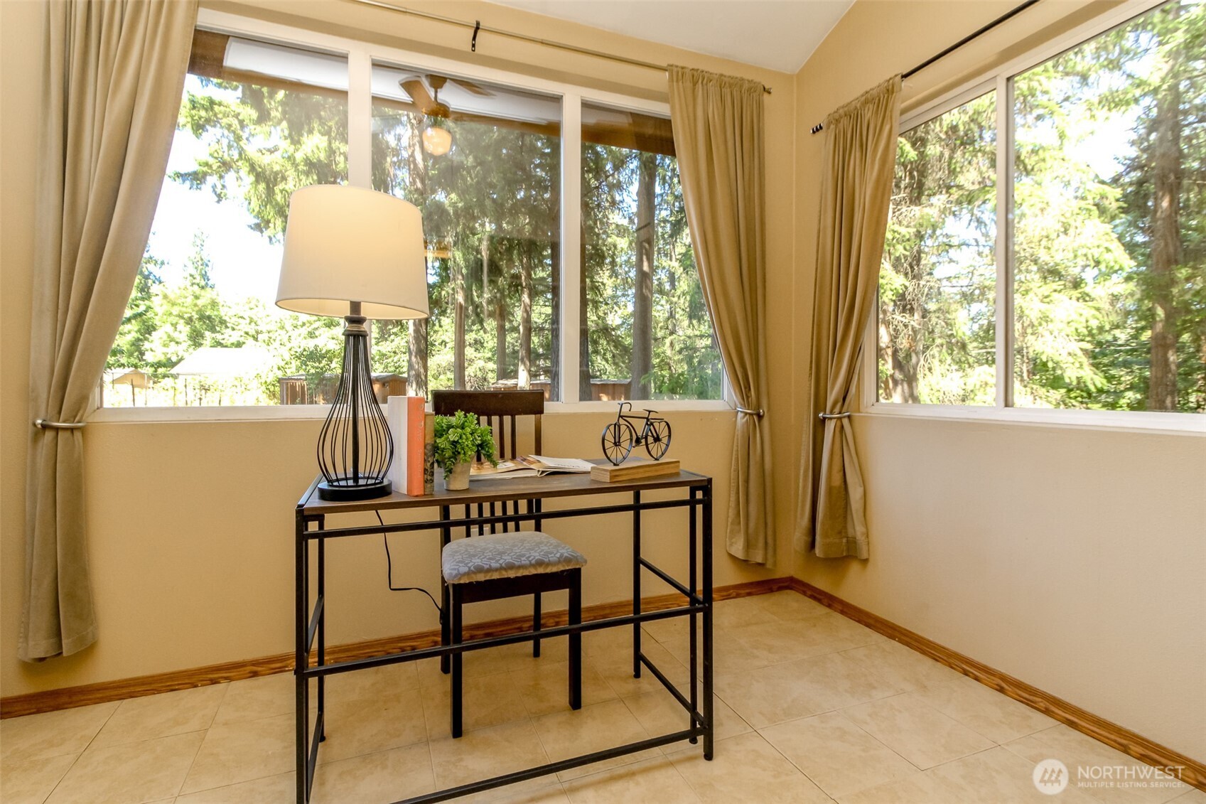 30455 Kent Black Diamond Road Property Photo 17