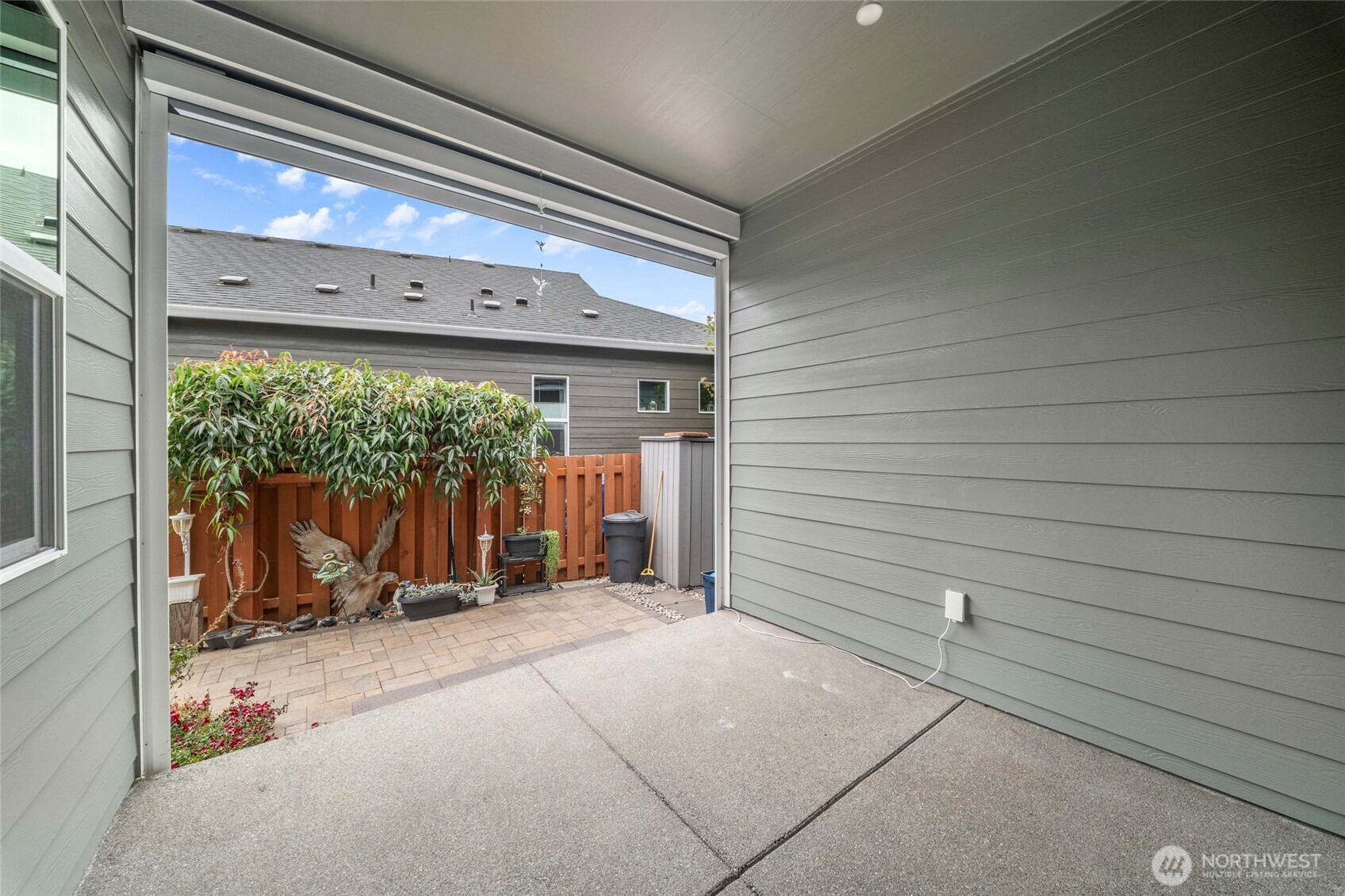 3346 Arrowroot Street Property Photo 20