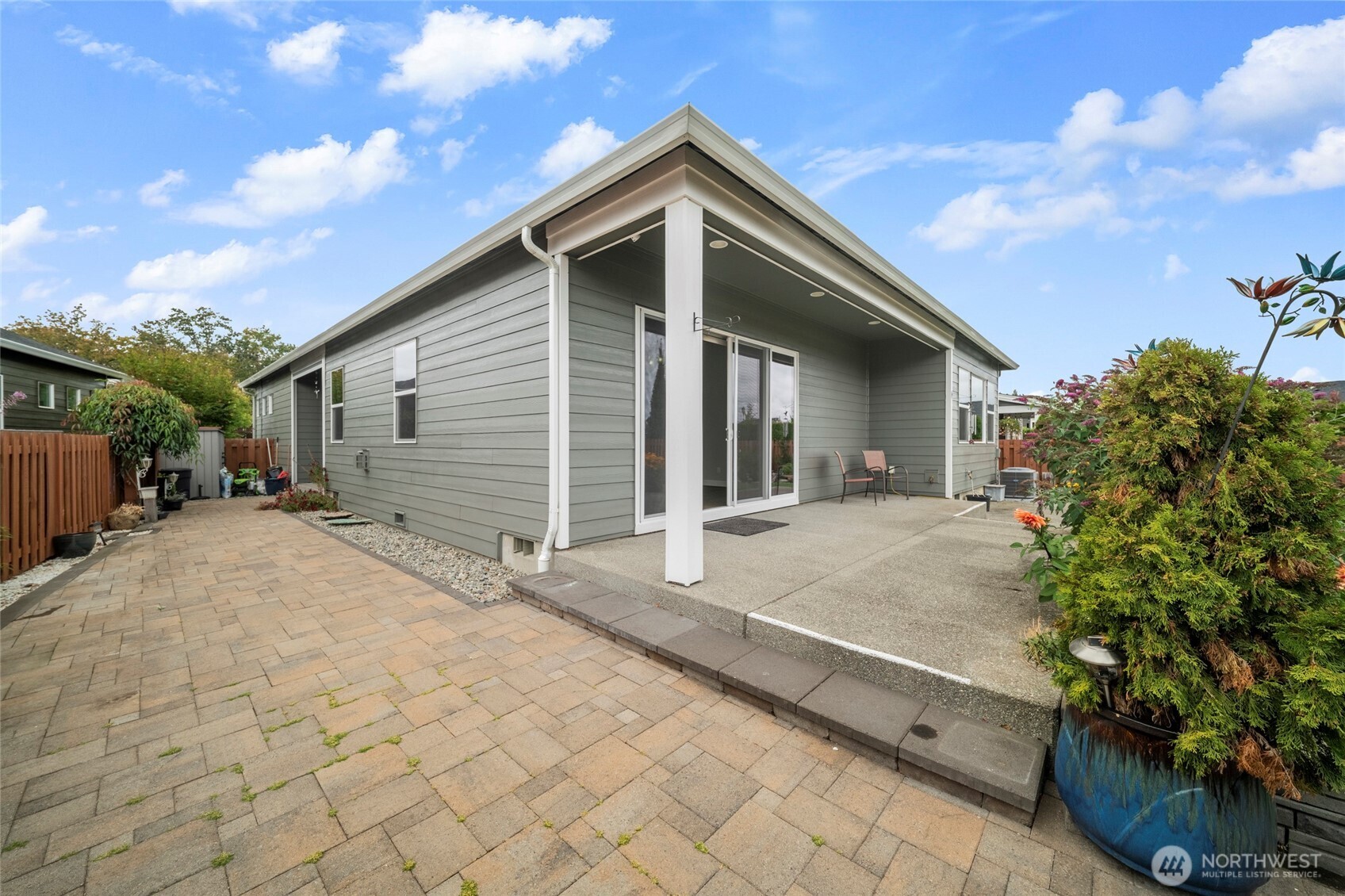 3346 Arrowroot Street Property Photo 23