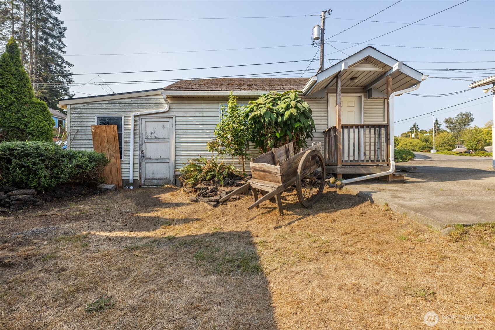 711 S Race Street Property Photo 36