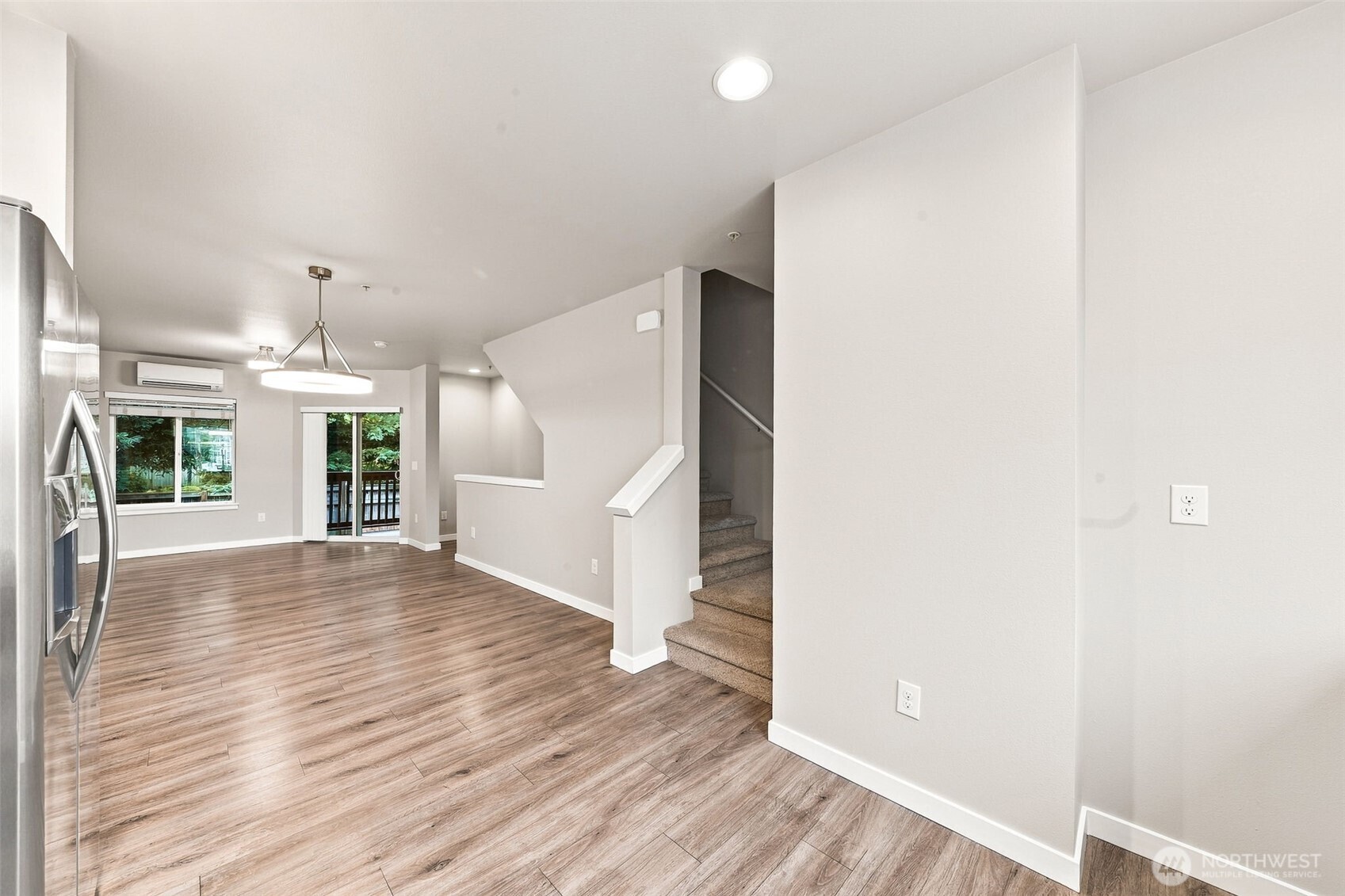 5385 34th Street Property Photo 9