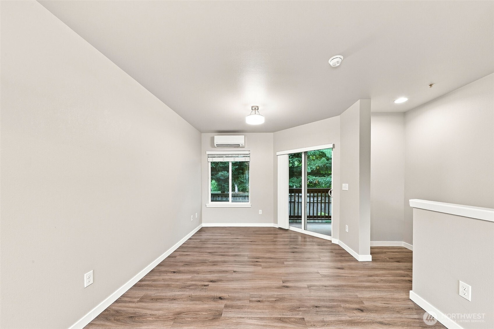 5385 34th Street Property Photo 12