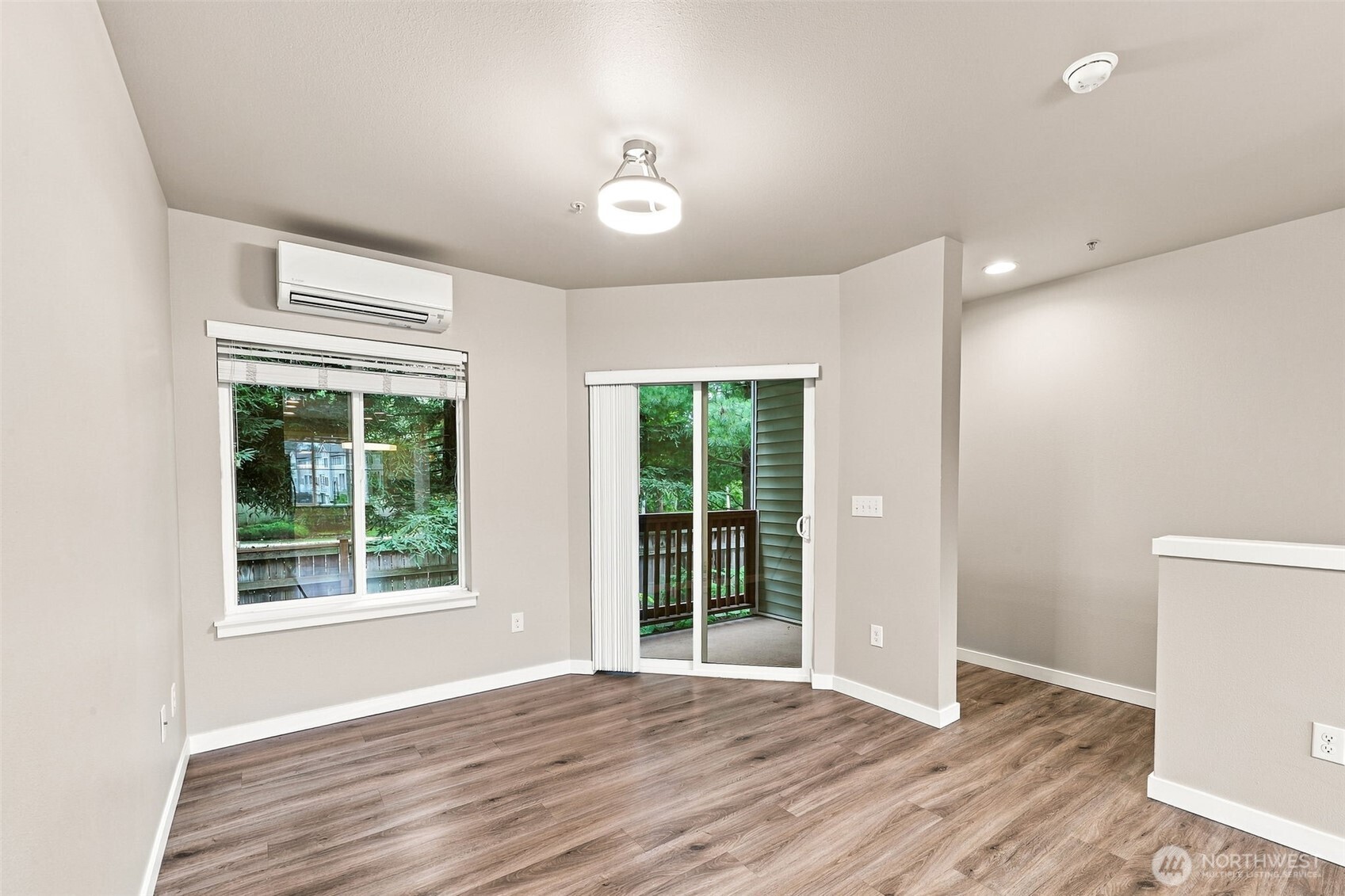 5385 34th Street Property Photo 14