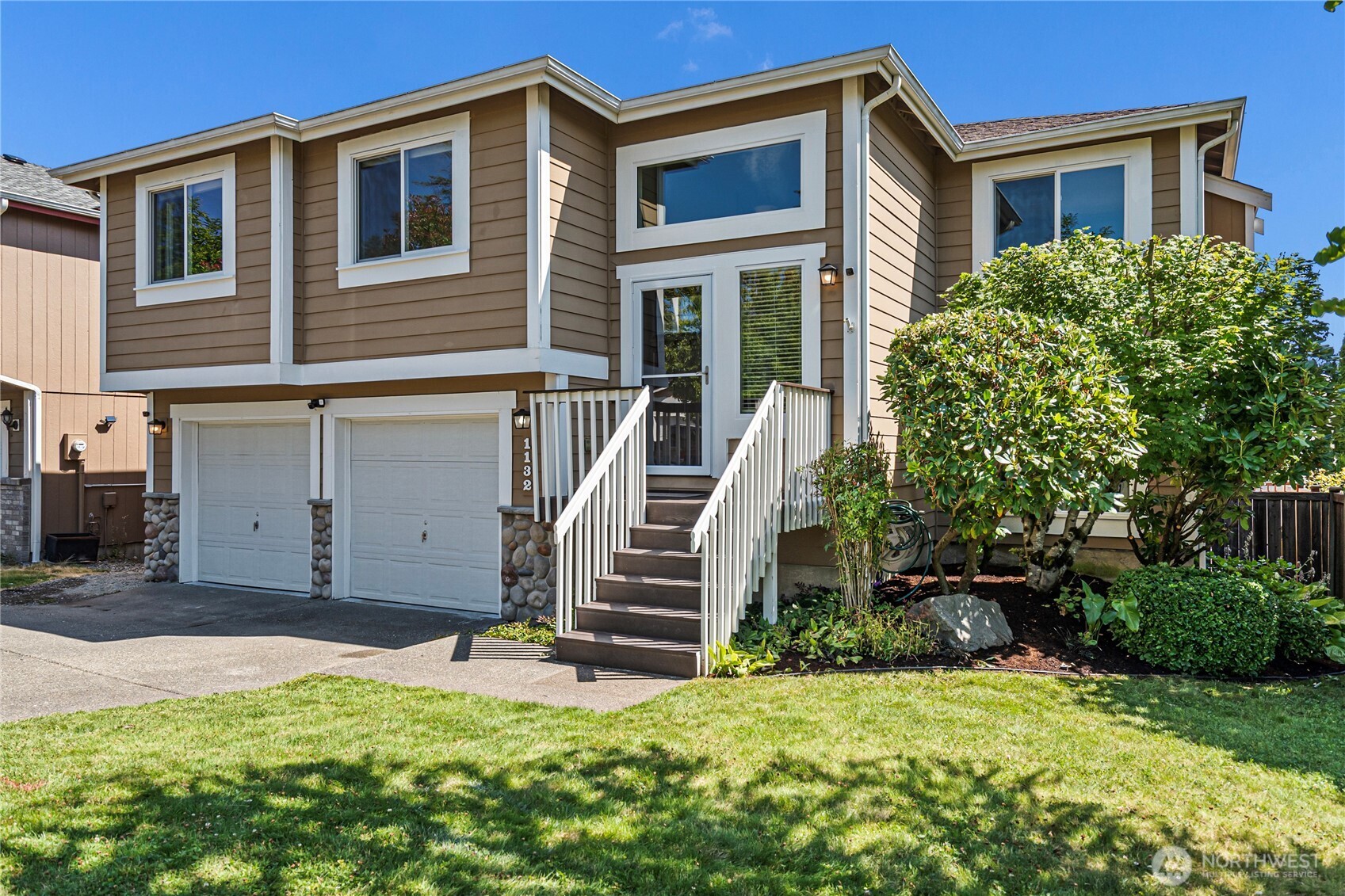 1132 Villanova Street Property Photo 1