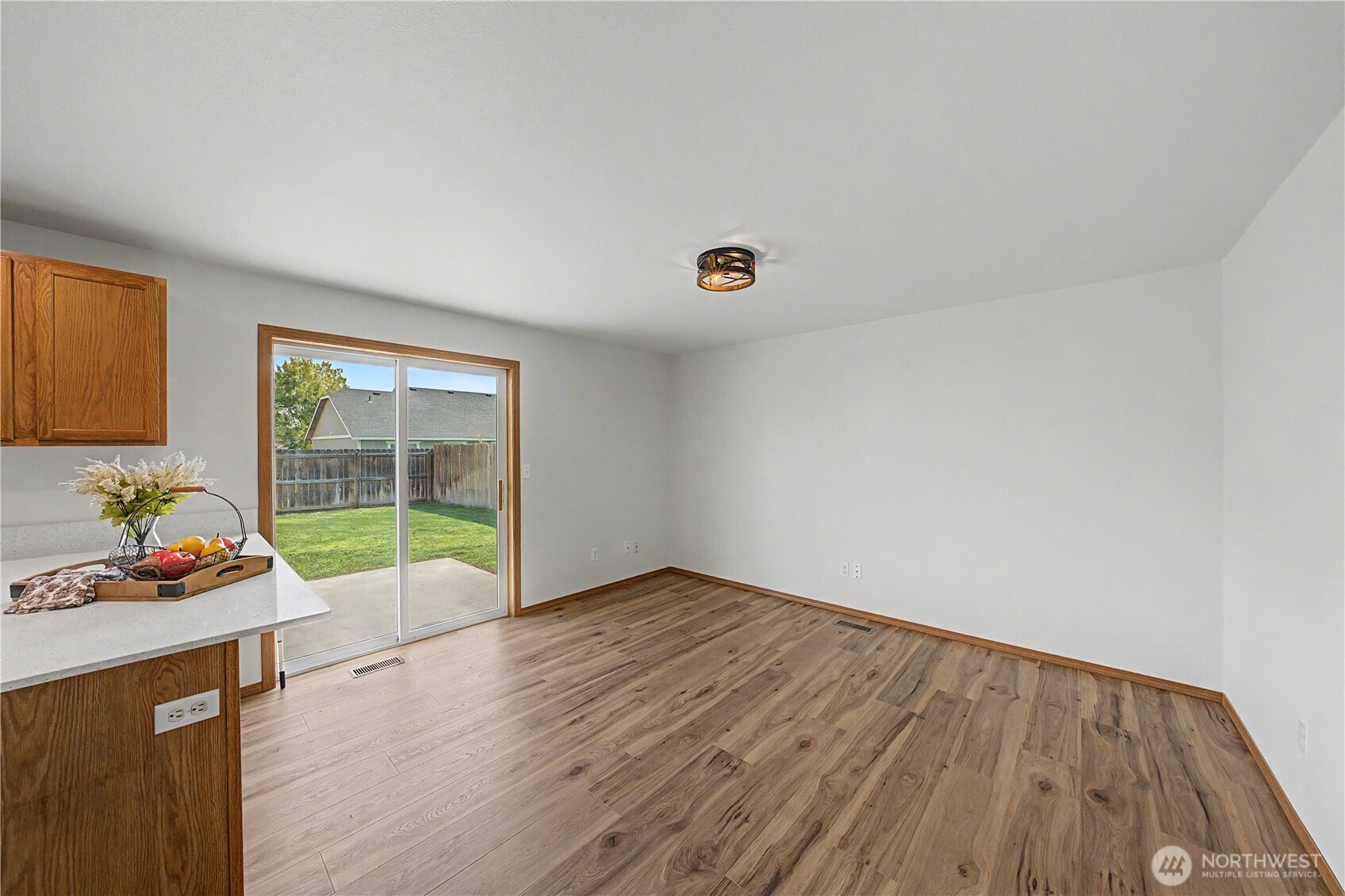 513 Monarch Street Property Photo 14