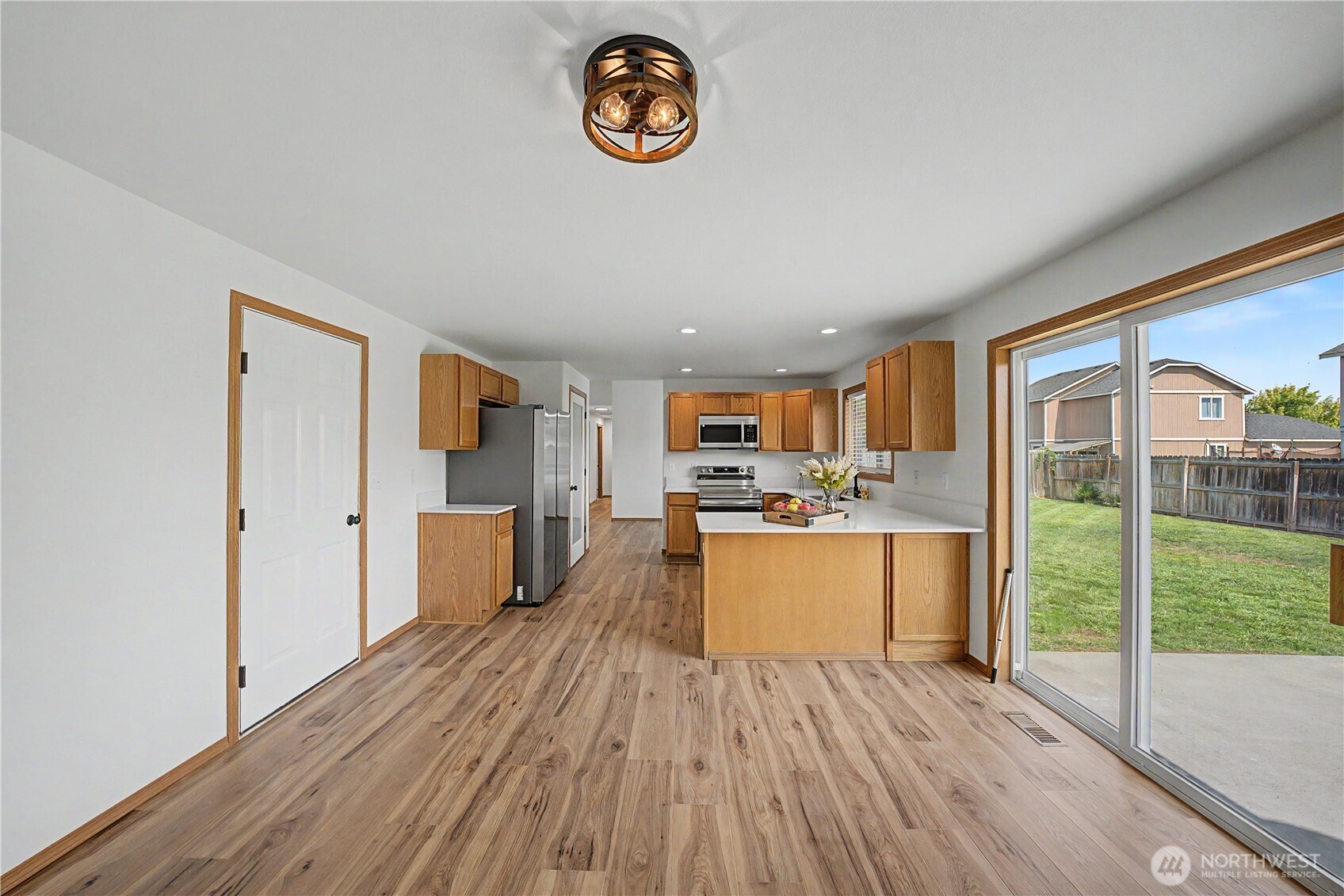 513 Monarch Street Property Photo 16