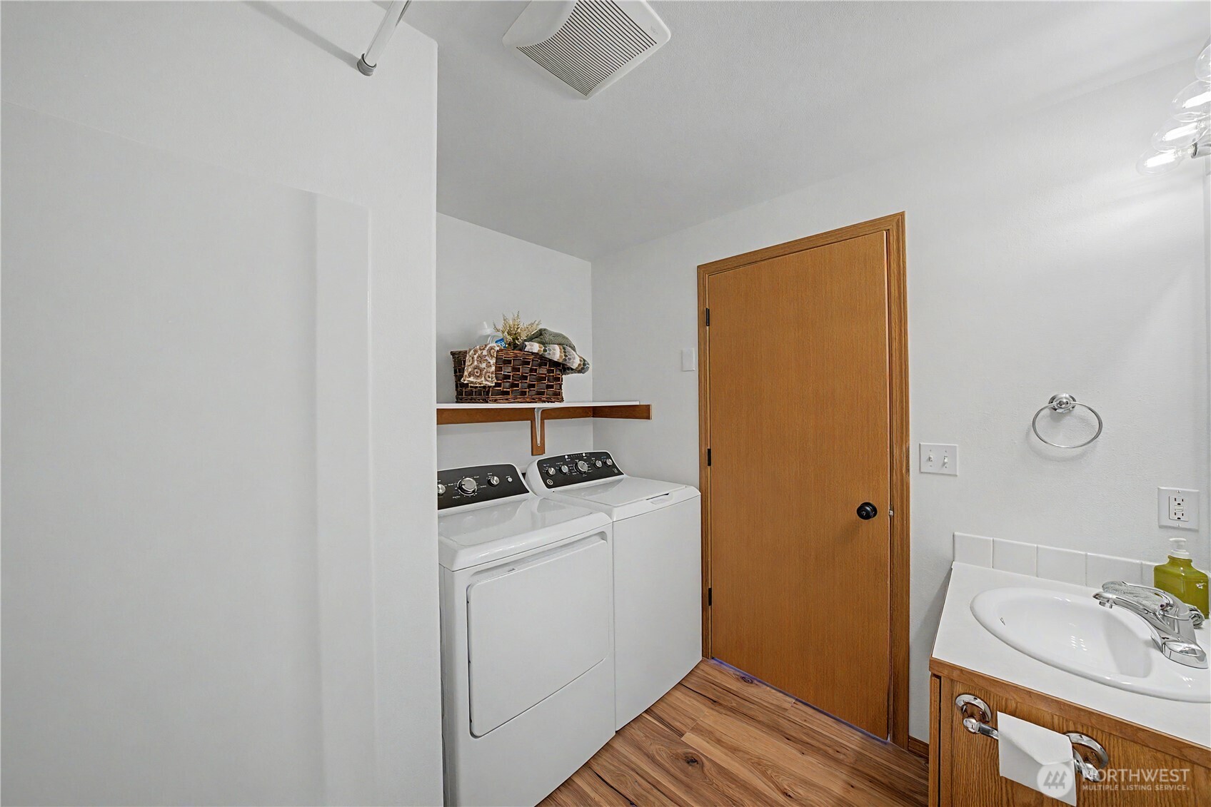 513 Monarch Street Property Photo 19