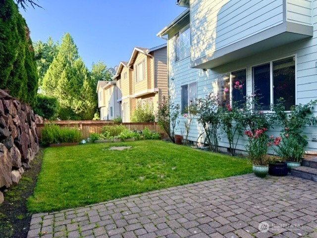 1506 225th Place Property Photo 2