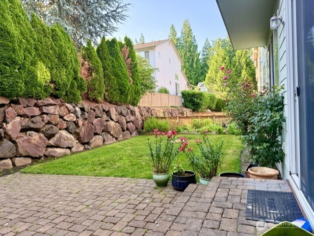 1506 225th Place Property Photo 3