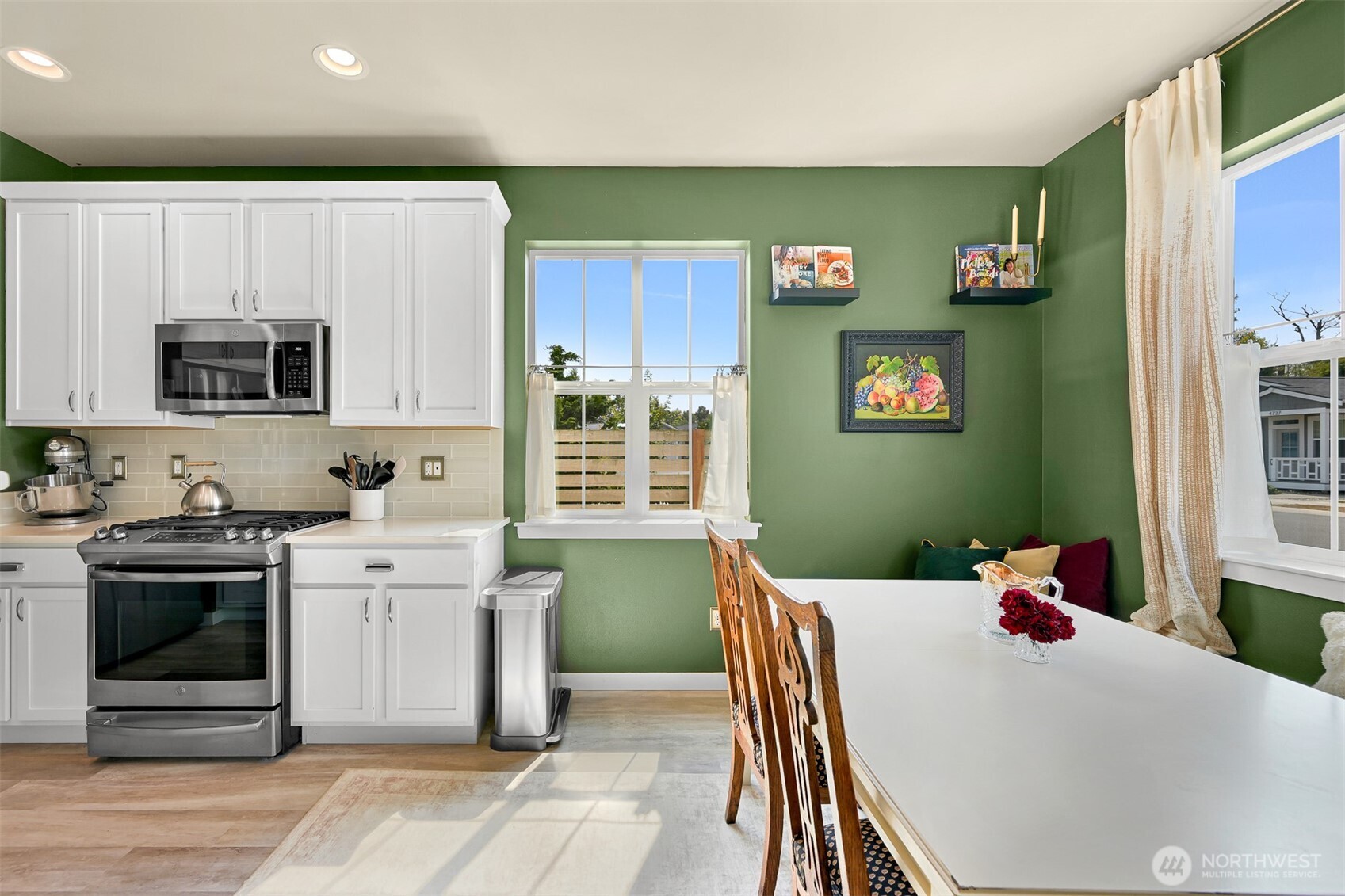 4736 Spring Brook Court Property Photo 7