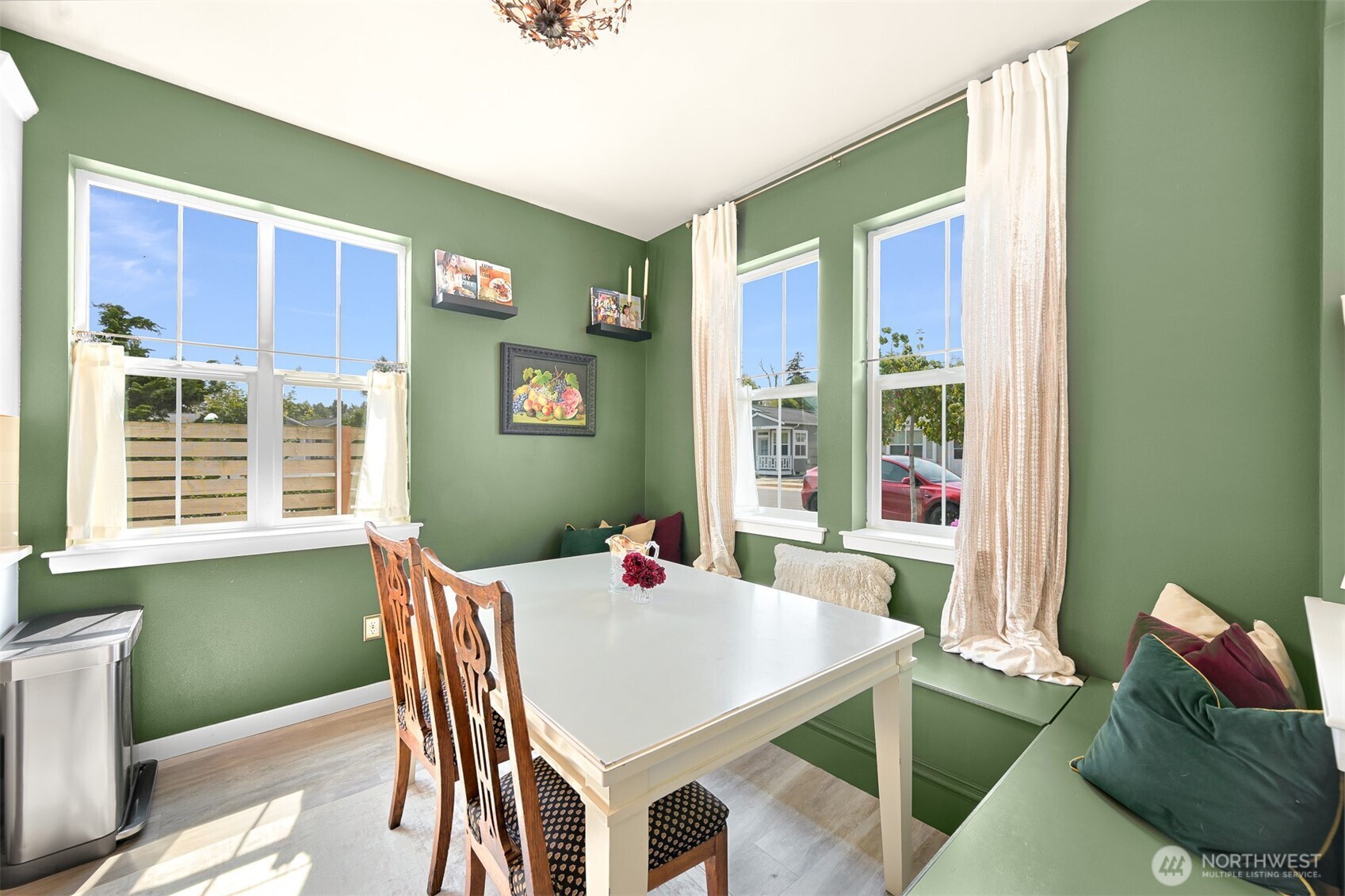 4736 Spring Brook Court Property Photo 8