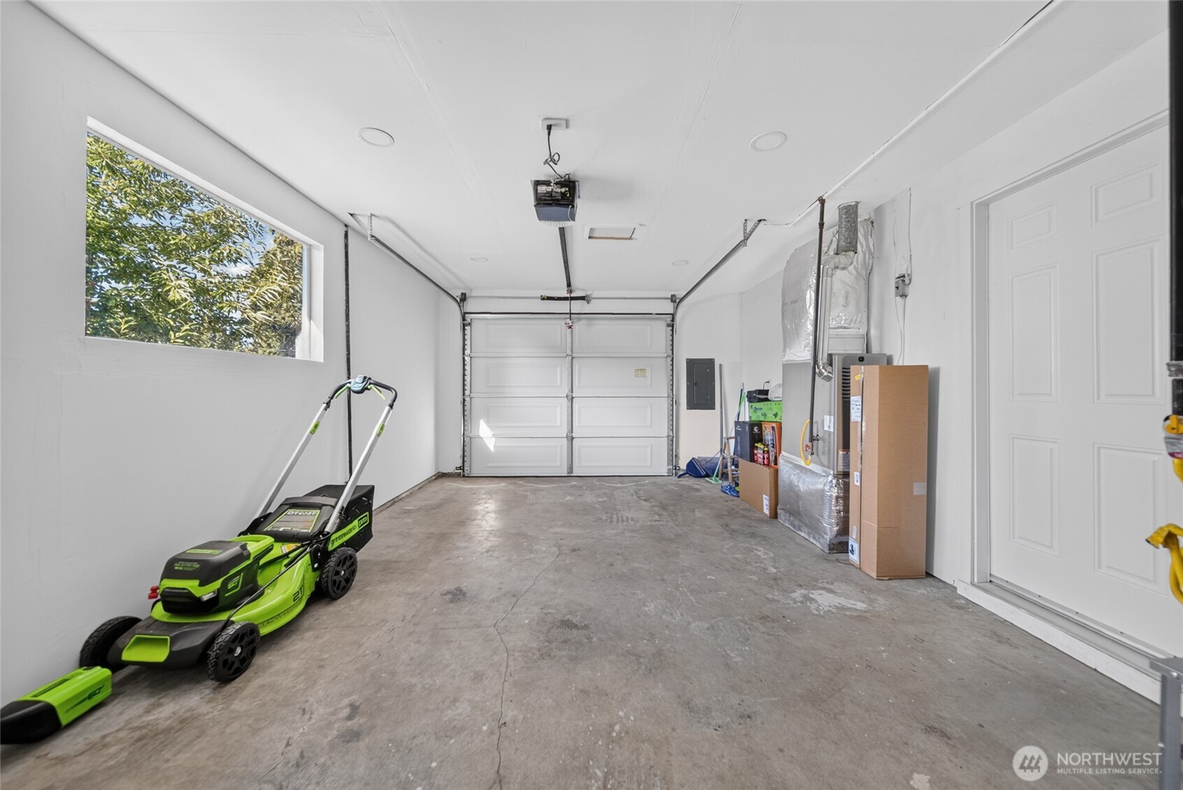 233 S 301st Street Property Photo 26
