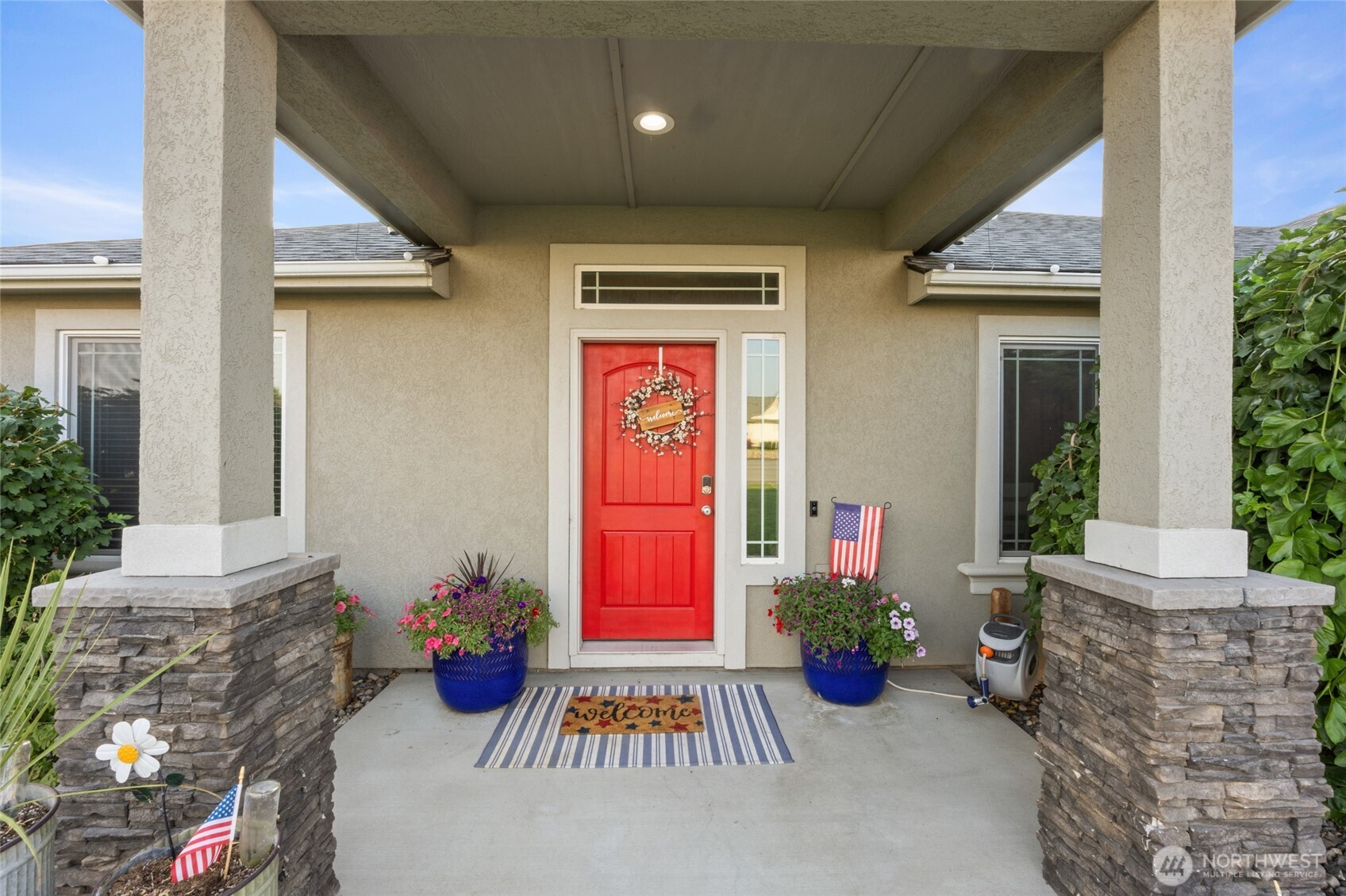 724 I.6 Property Photo 6