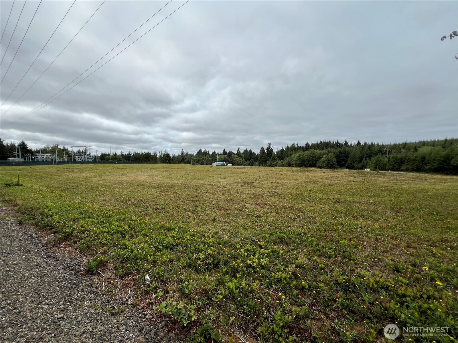 32 Grass Creek Road Property Photo 2