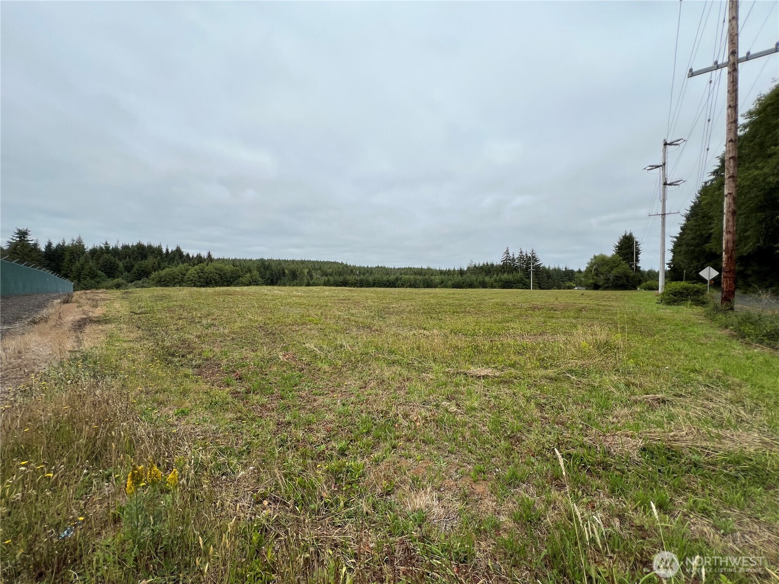 32 Grass Creek Road Property Photo 3