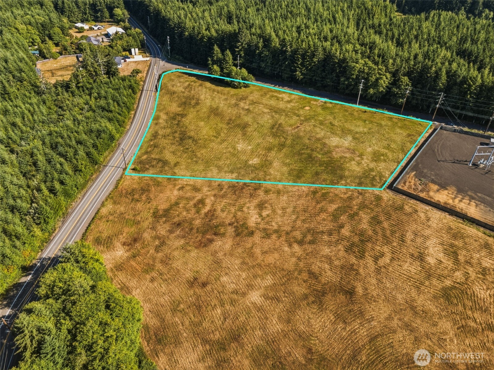 32 Grass Creek Road Property Photo 5