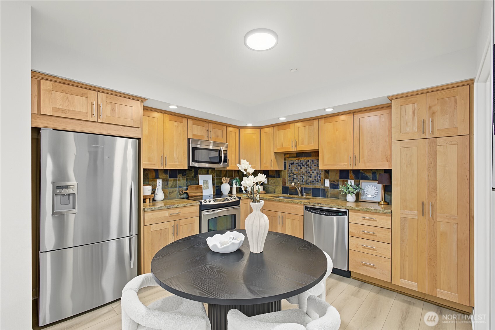 4116 California Ave Sw 308 Property Photo 8
