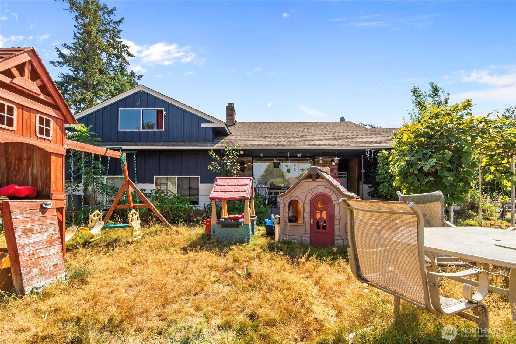 302 115th Street Property Photo 4