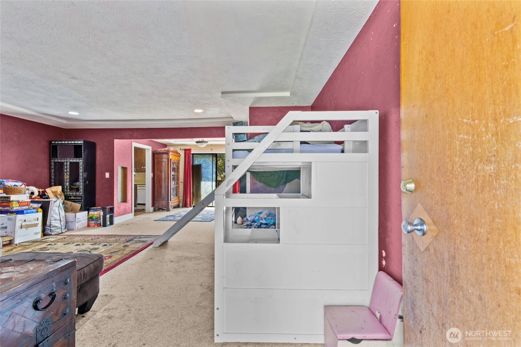 302 115th Street Property Photo 5