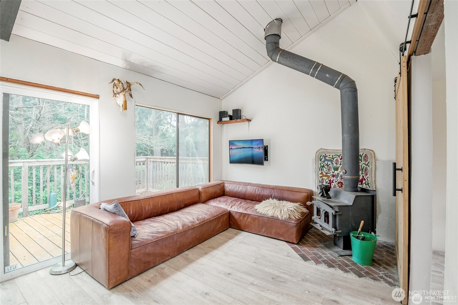 406 E Madrona Drive Property Photo 9